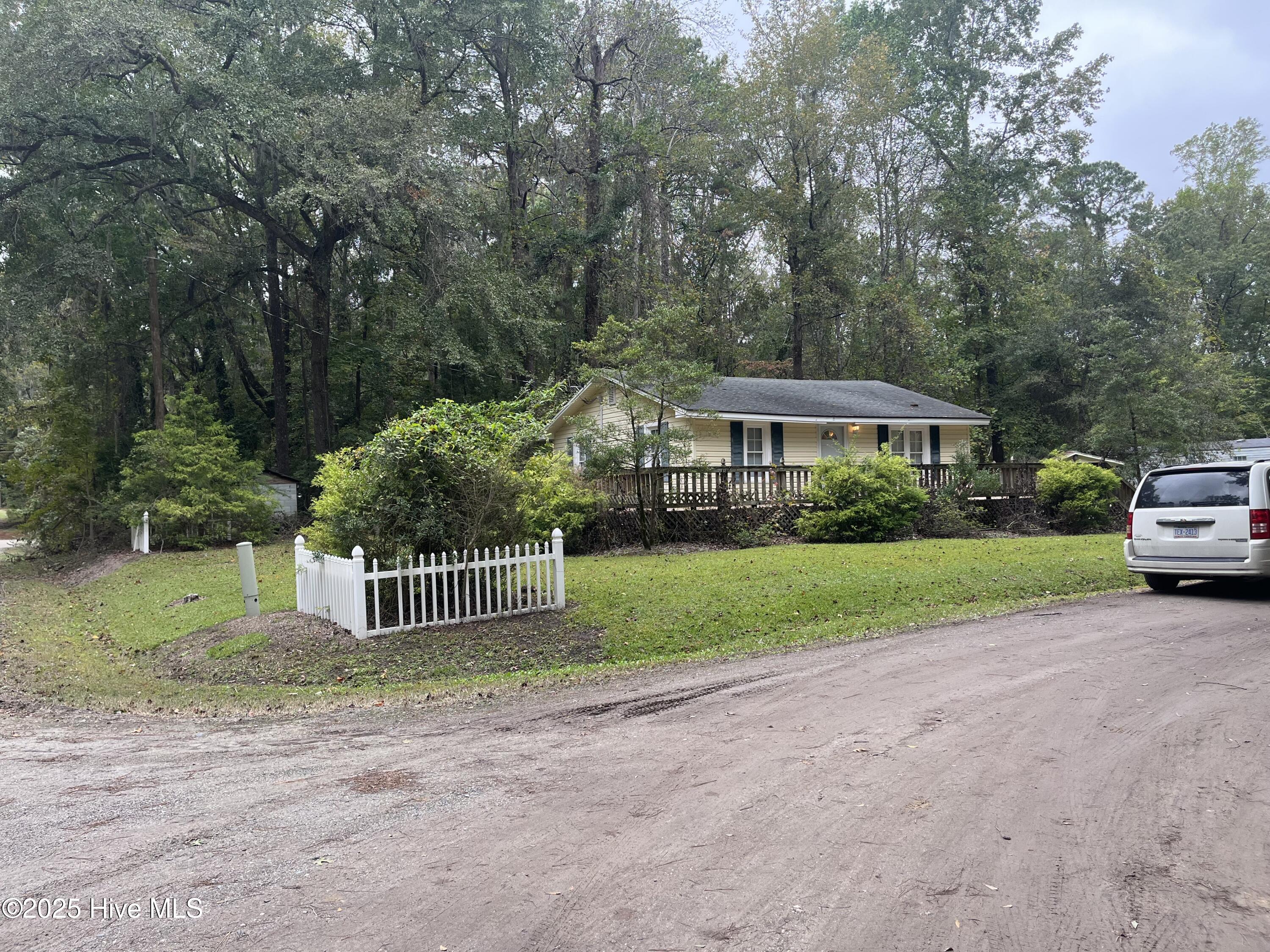 11 Cedar Lane, Blounts Creek, NC, 27814