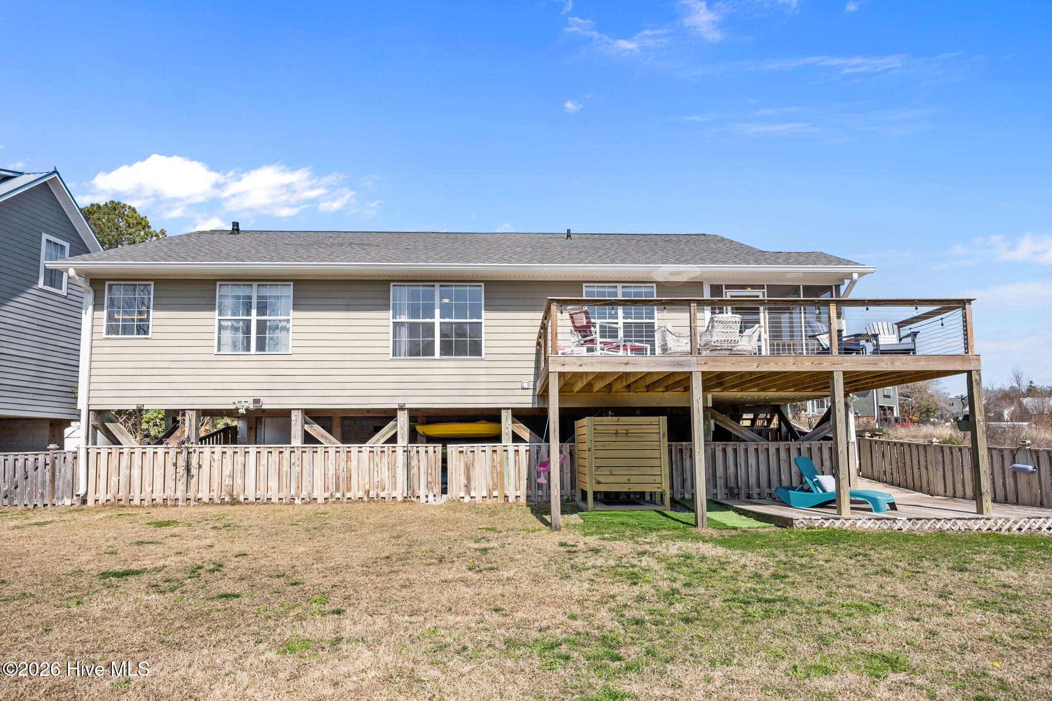 100559515 | Photo 38