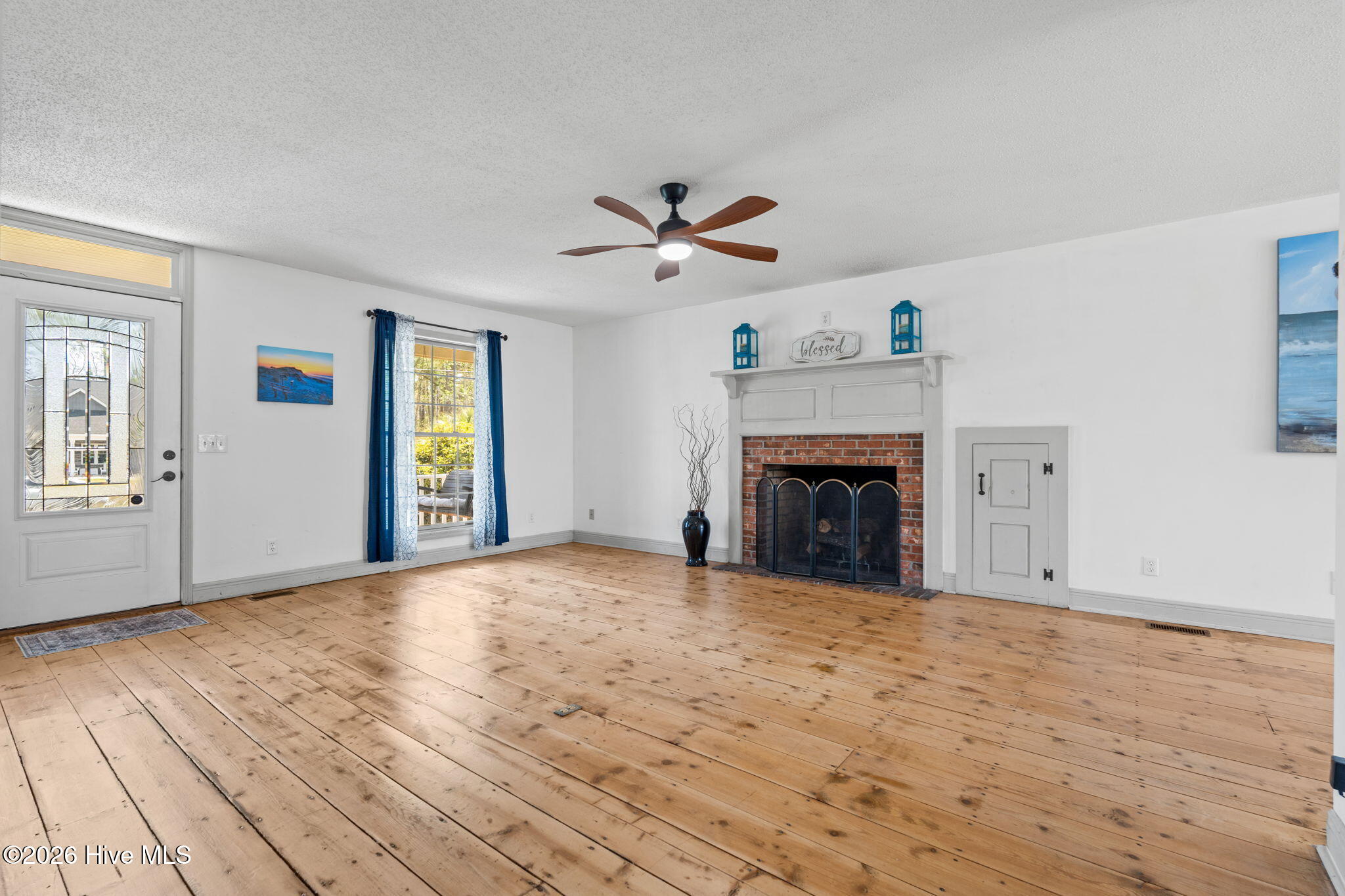 100564721 | Photo 10