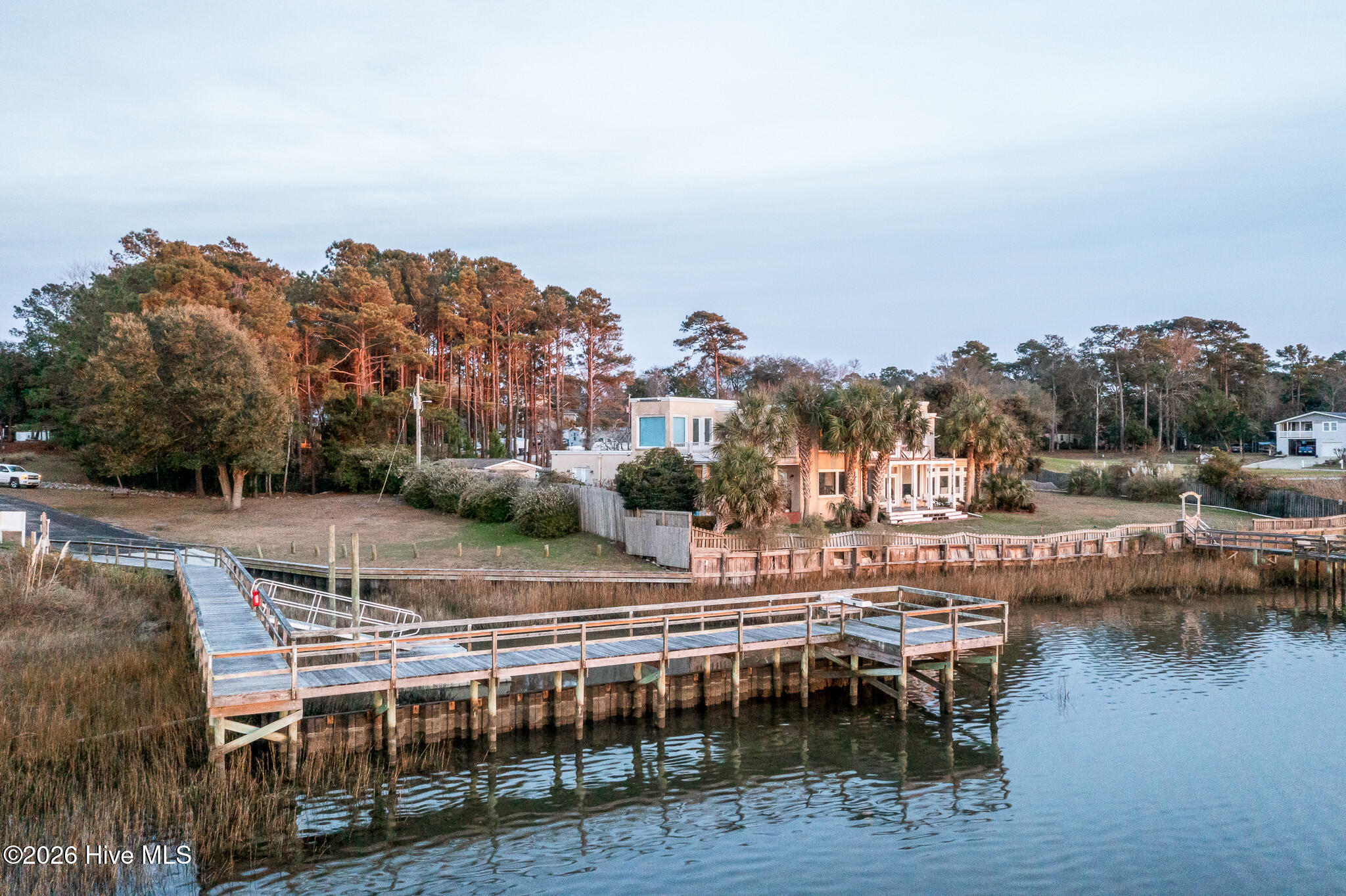 100549420 | Photo 57