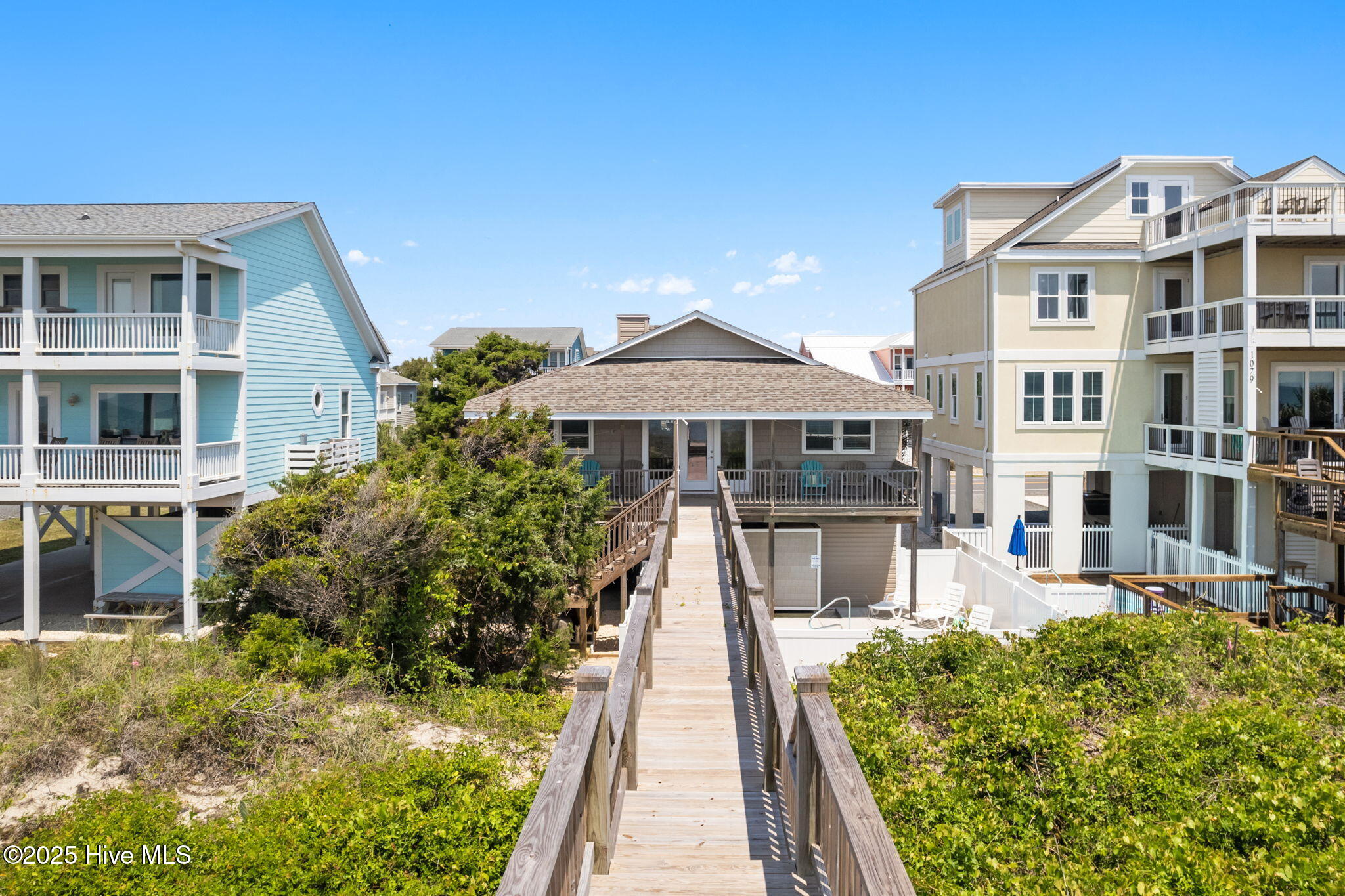 1081 Ocean Boulevard W, Holden Beach, NC 28462 – photo 9: 1081 Ocean Blvd West