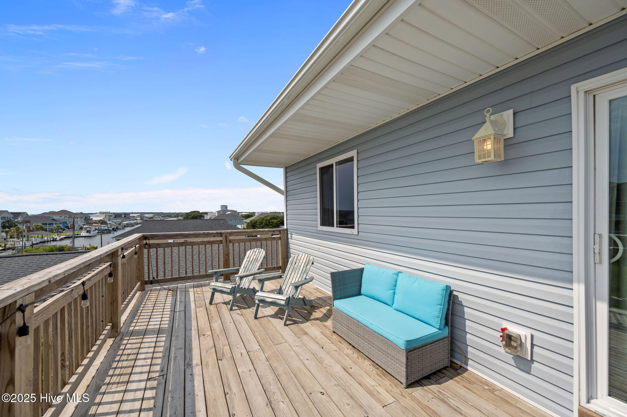 100522252 | Photo 39