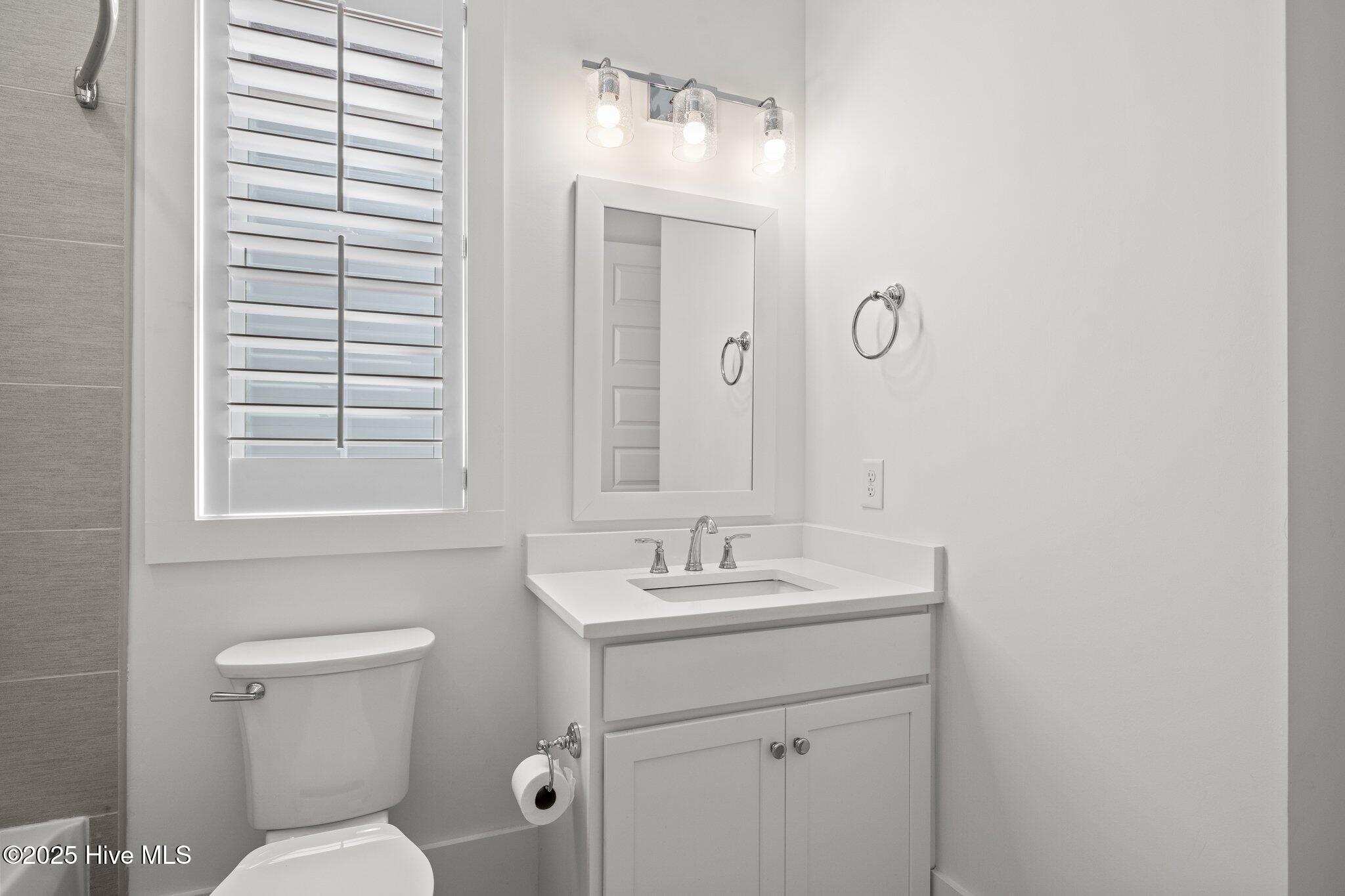 220 Colleton Square, Newport, NC, 28570