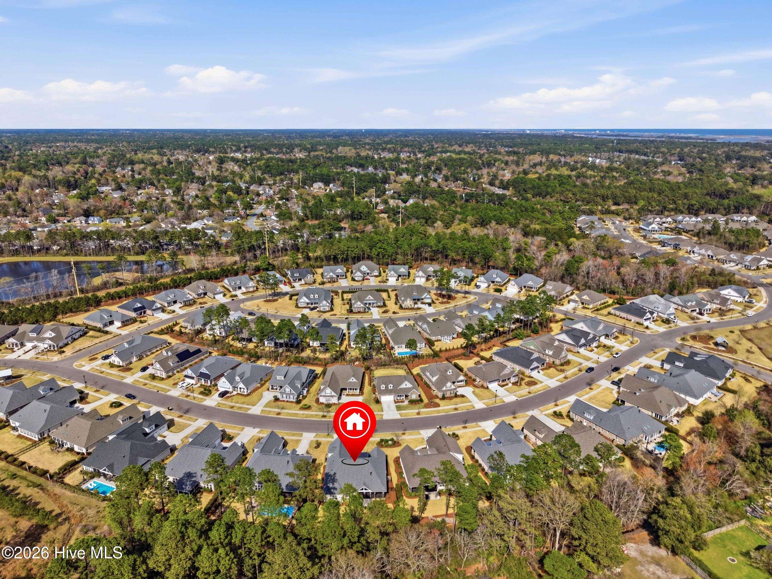 100561233 | Photo 58