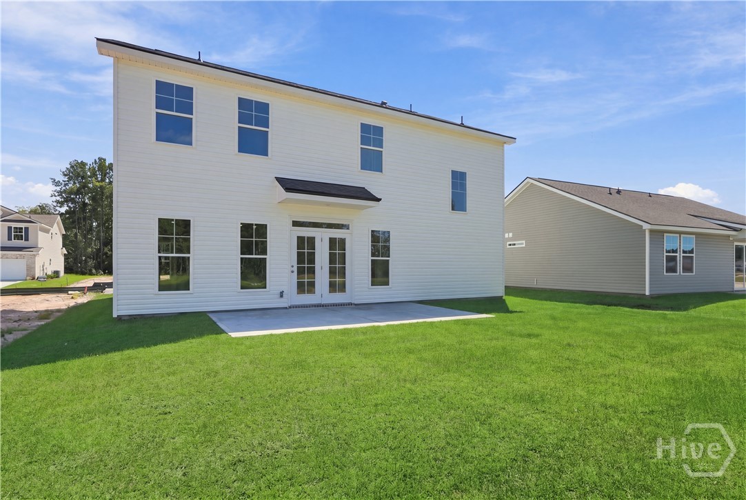 NOT THE ACTUAL HOME. Pictures are of a completed Grayson TR plan and are for REFERENCE ONLY.
