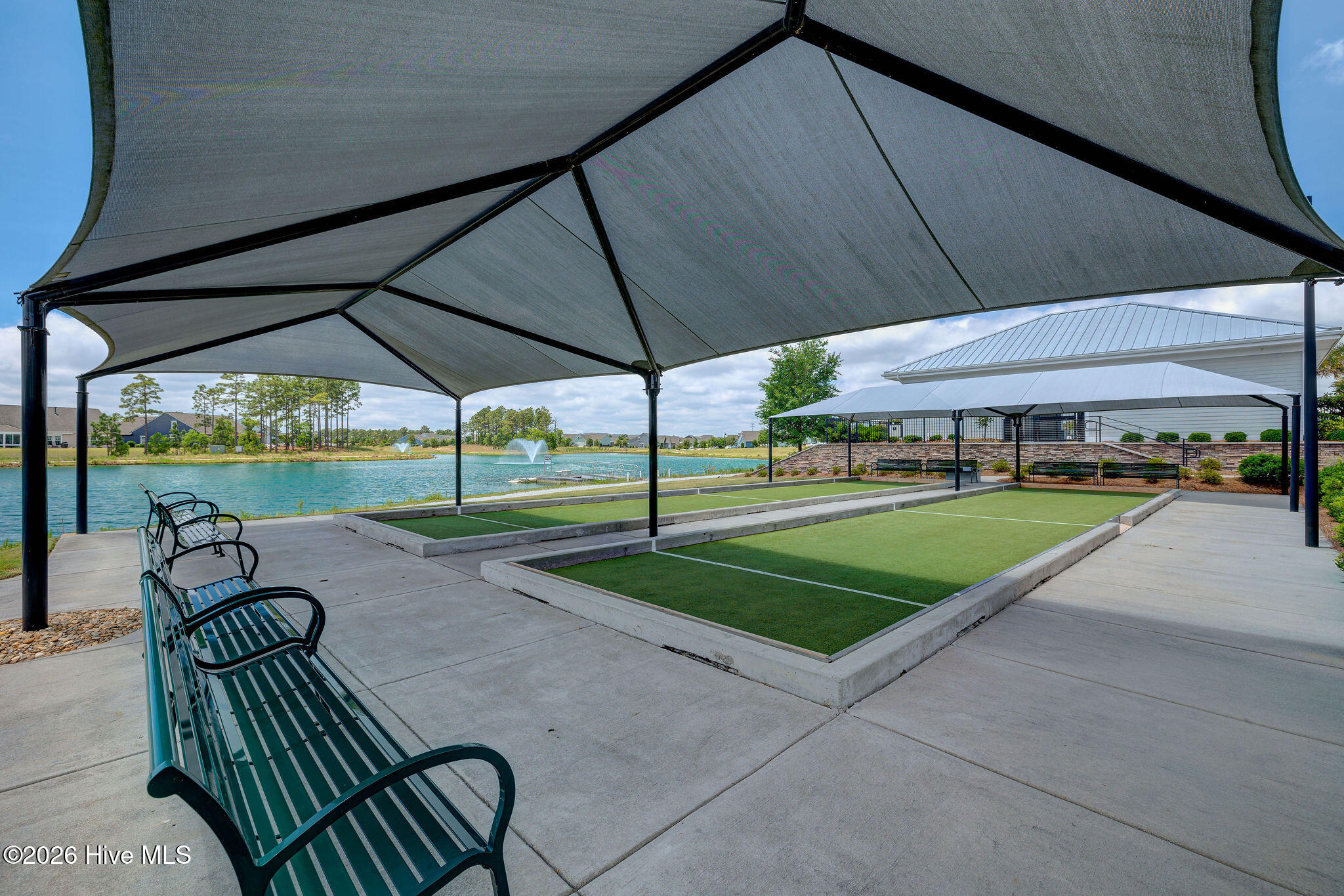 100560495 | Photo 38