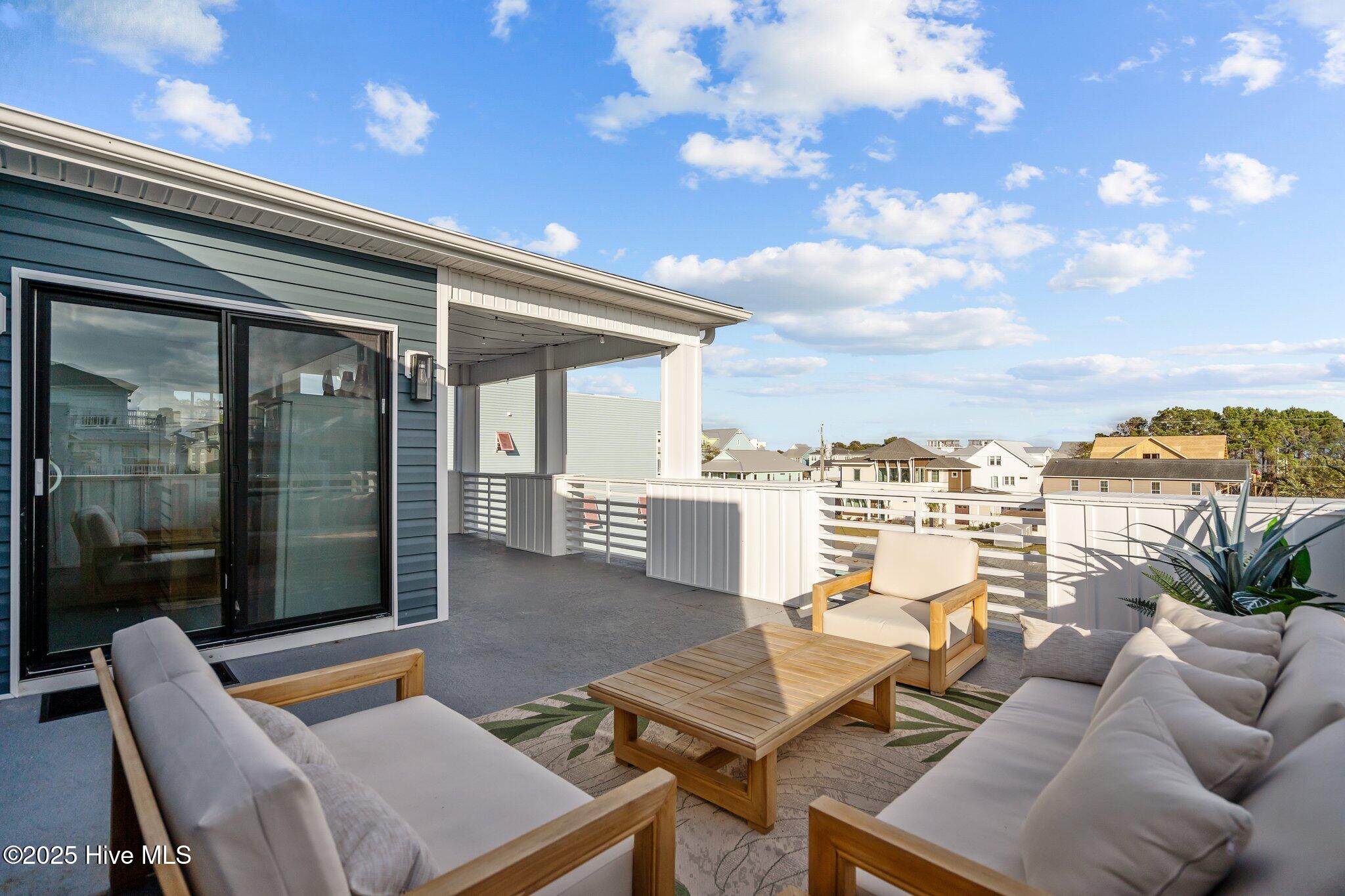 100537870 | Photo 58