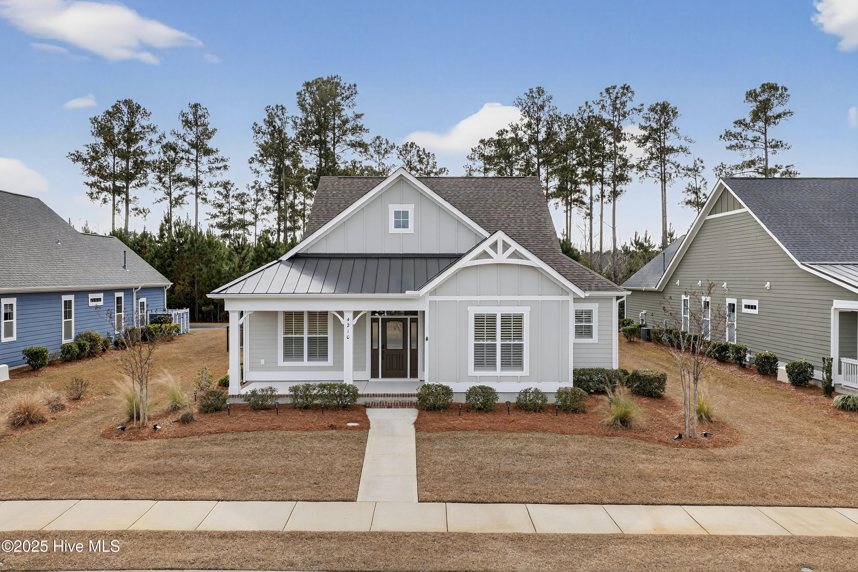 100547164 | Photo 46