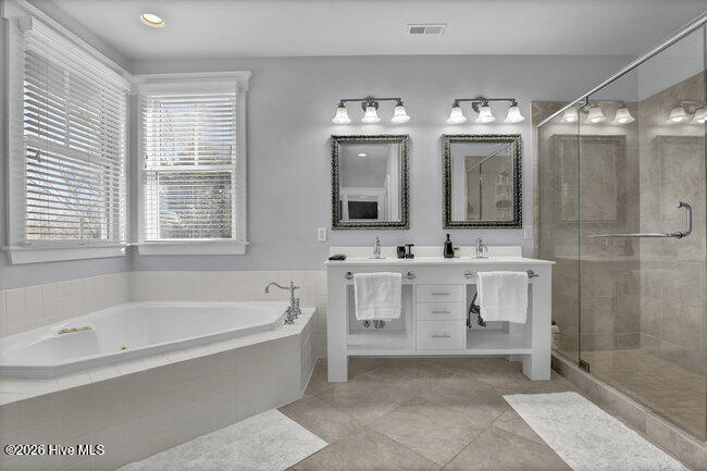 101 Cottage Walk, Hampstead, NC, 28443