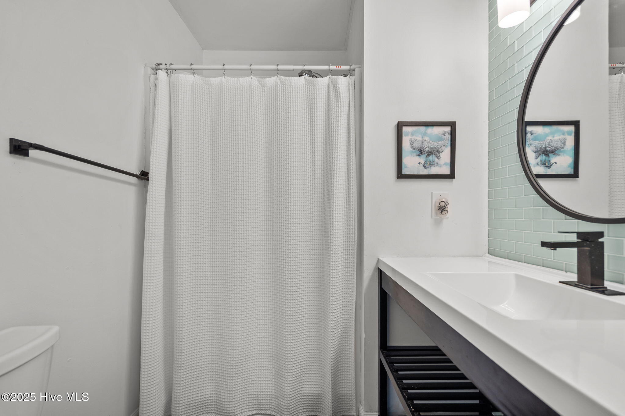 100531812 | Photo 20