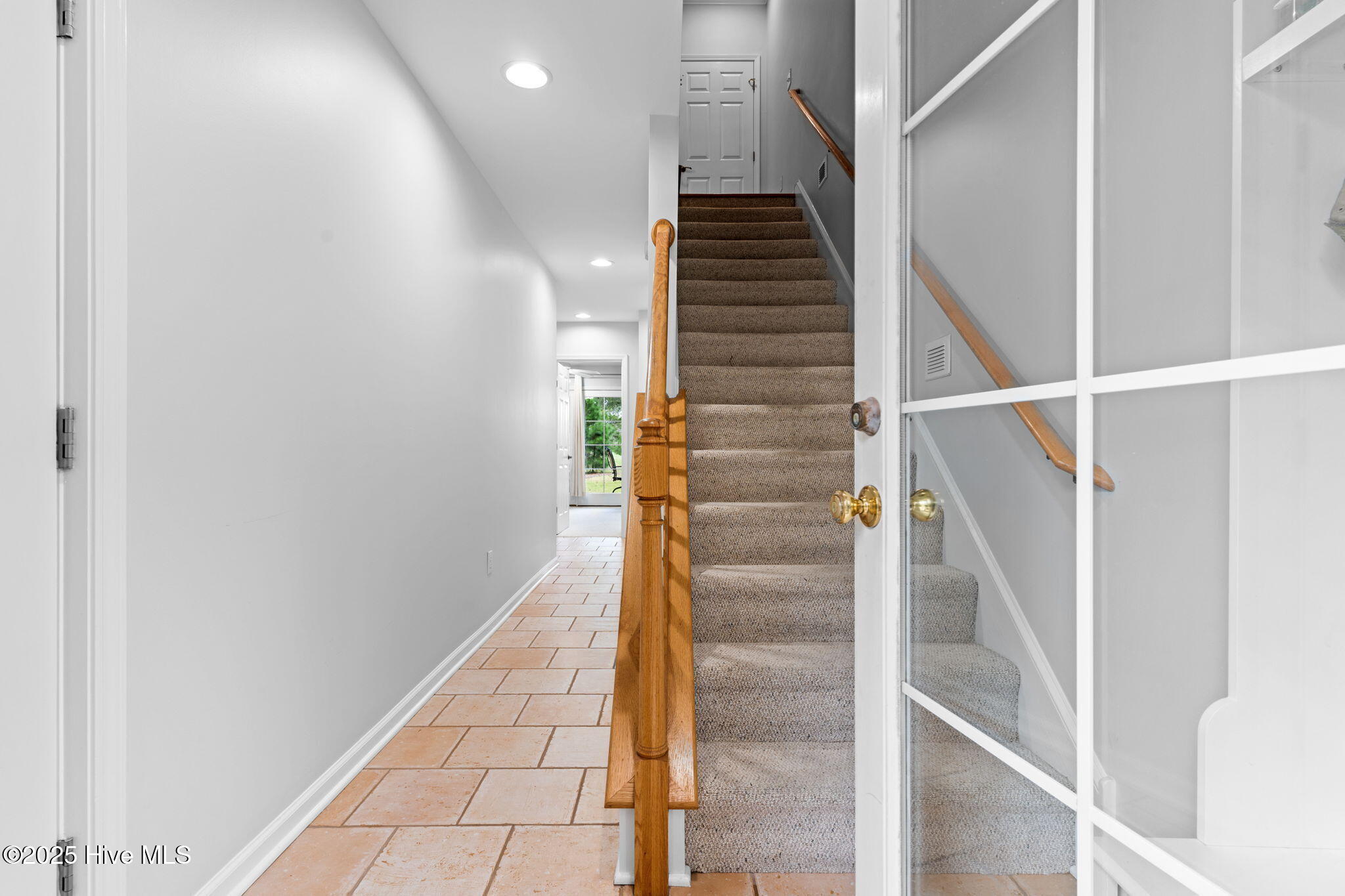 100534473 | Photo 31