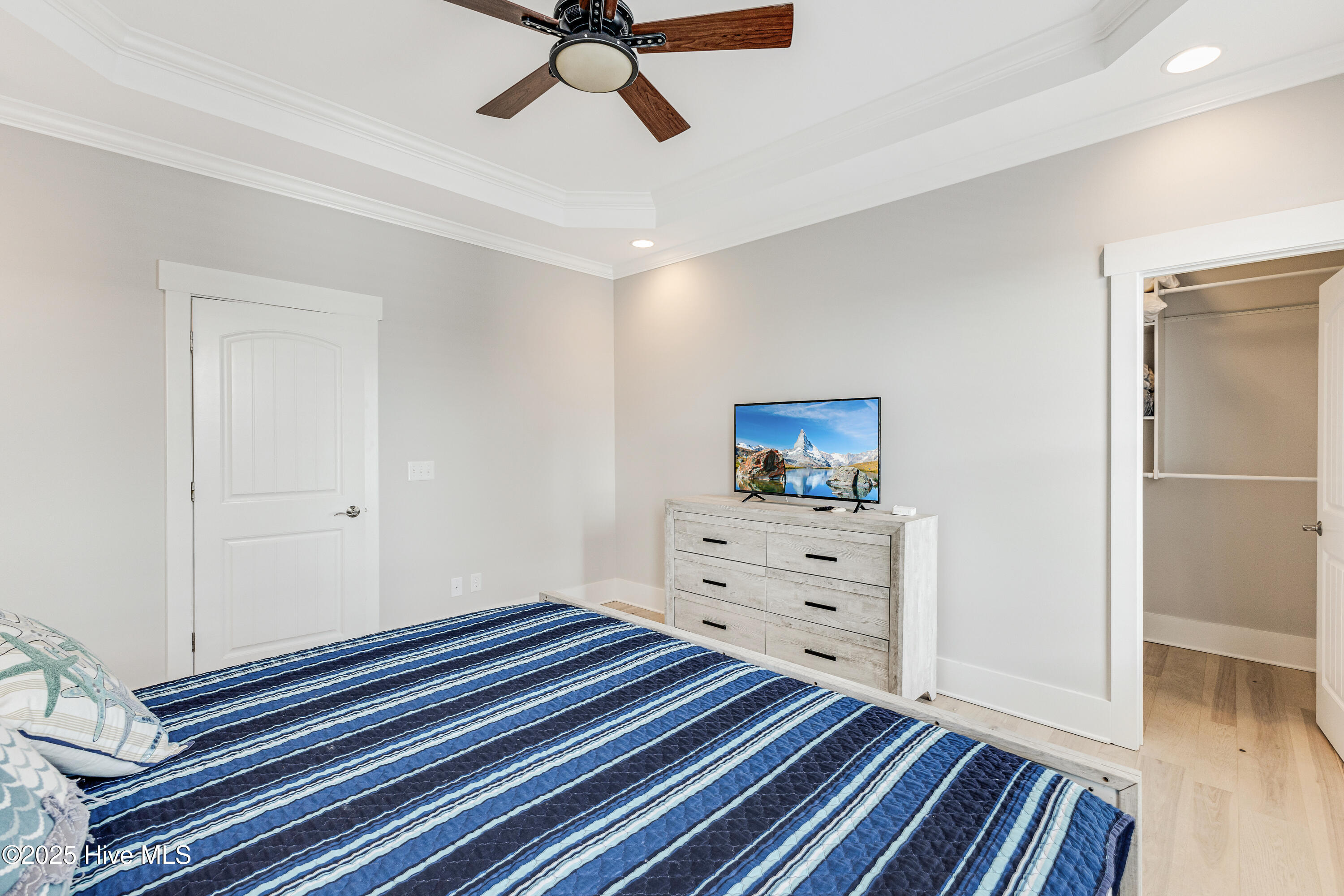 100500117 | Photo 25