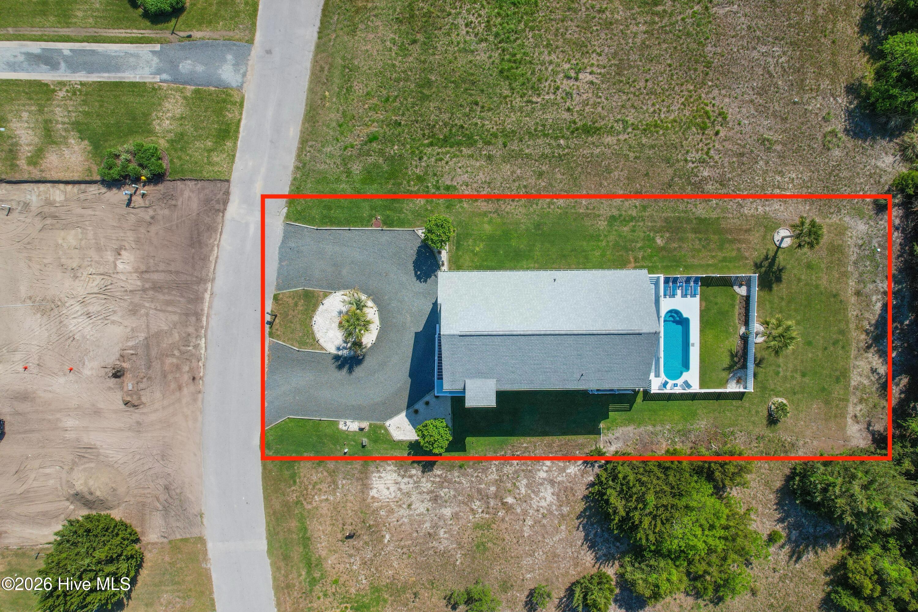 100567916 | Photo 70