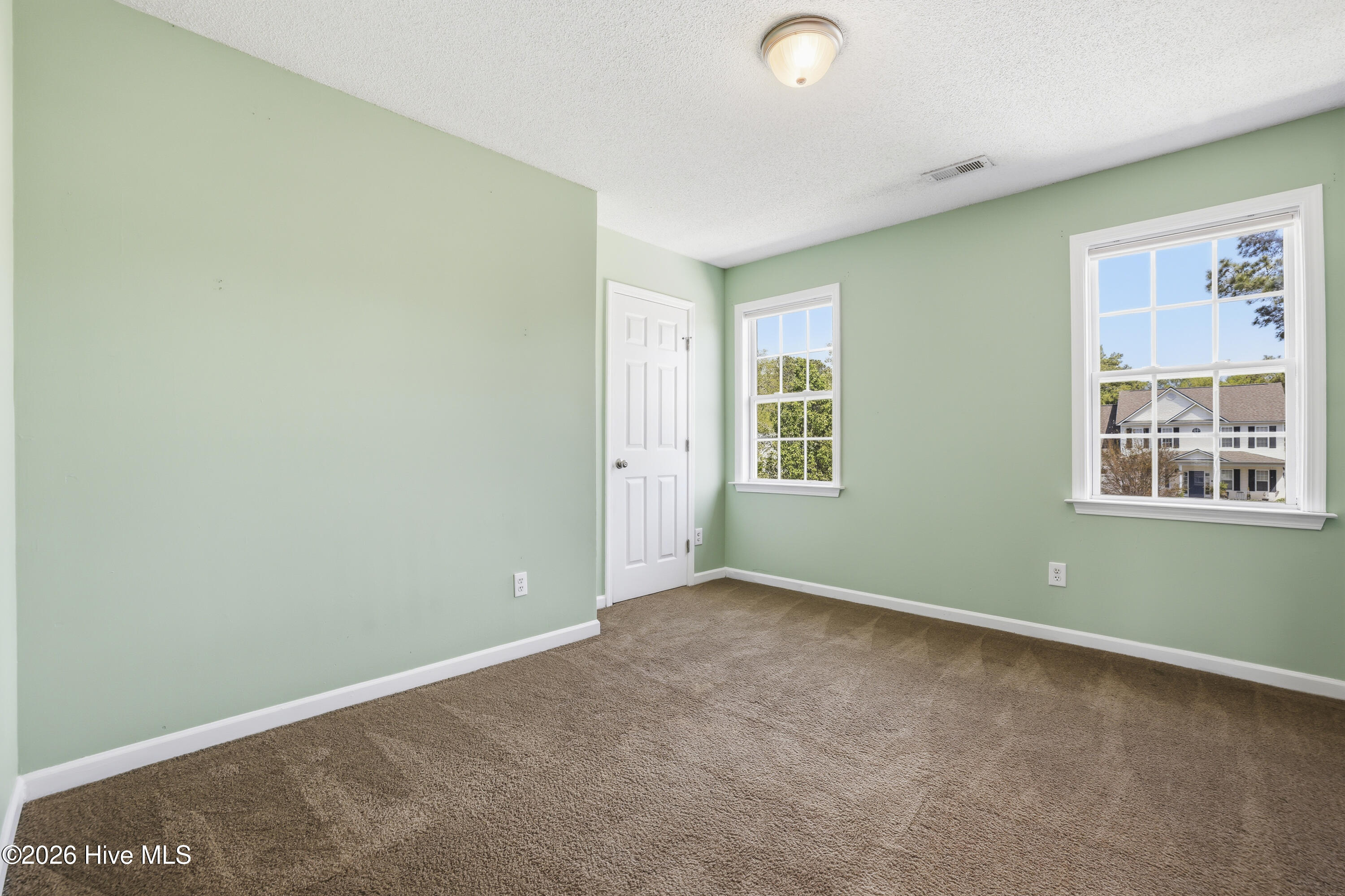 103 Exeter Court, Burgaw, NC 28425 – photo 21: Photo Apr 04 2026, 12 42 27 (18)