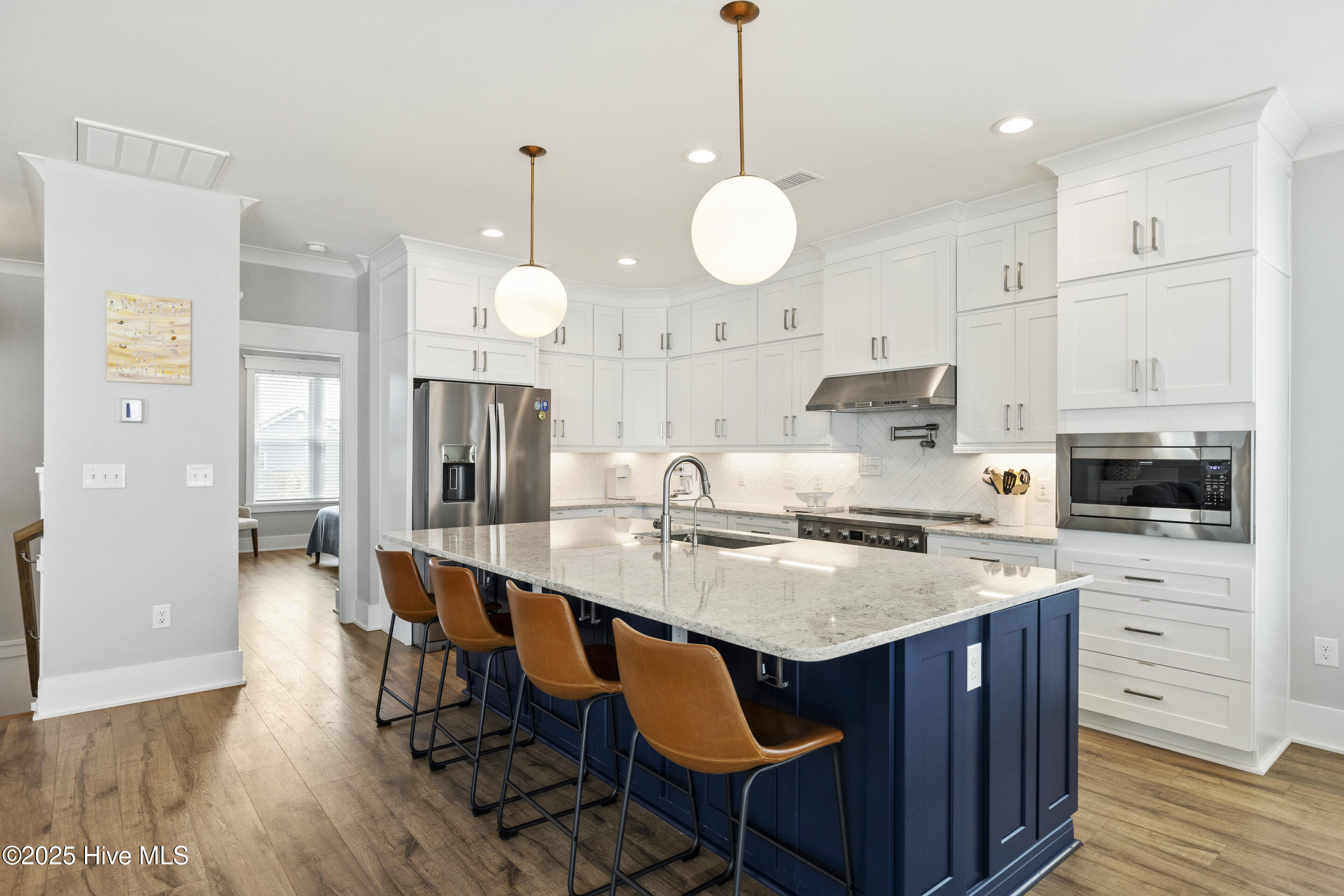 100504726 | Photo 20