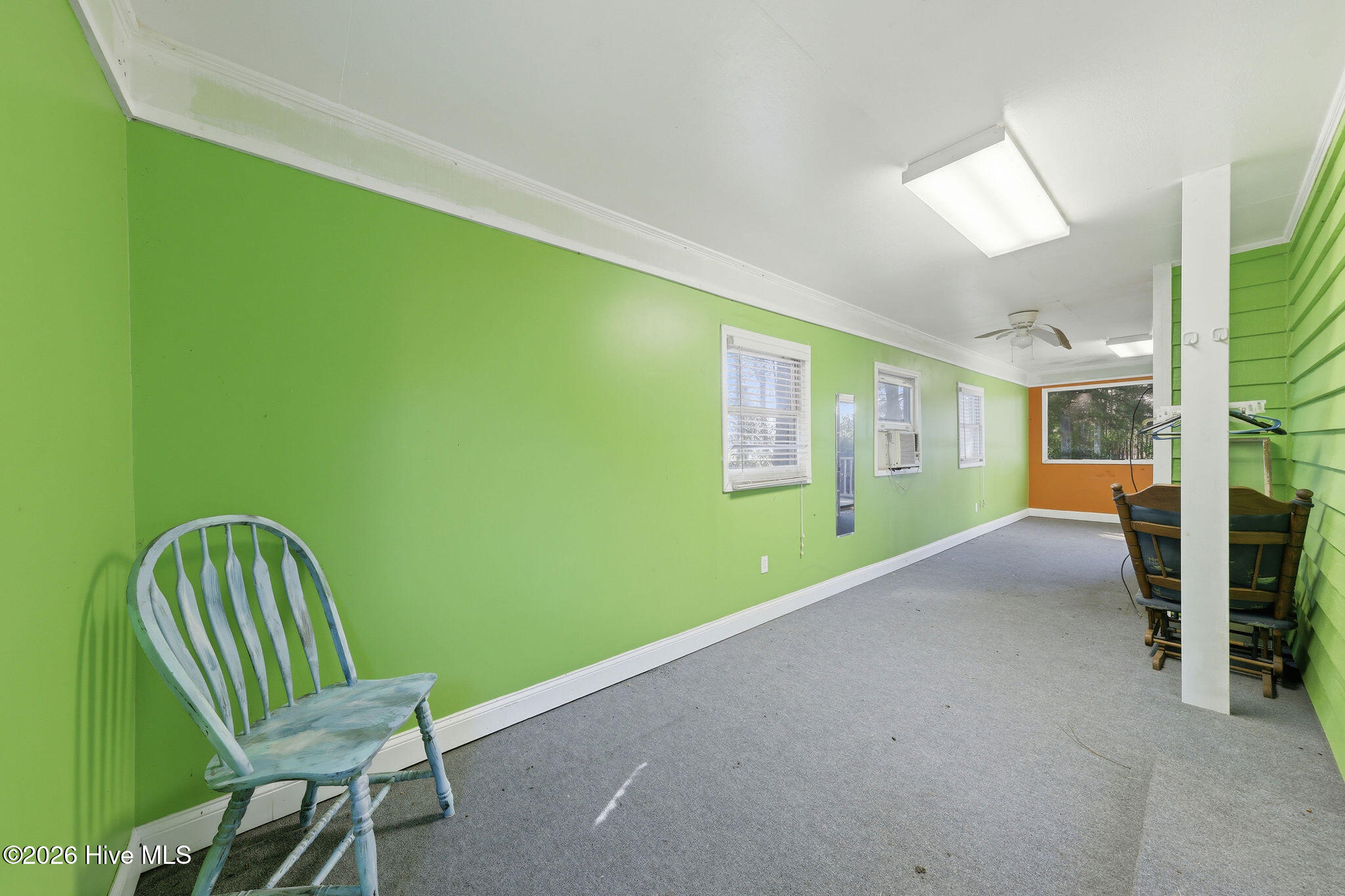 100560695 | Photo 19