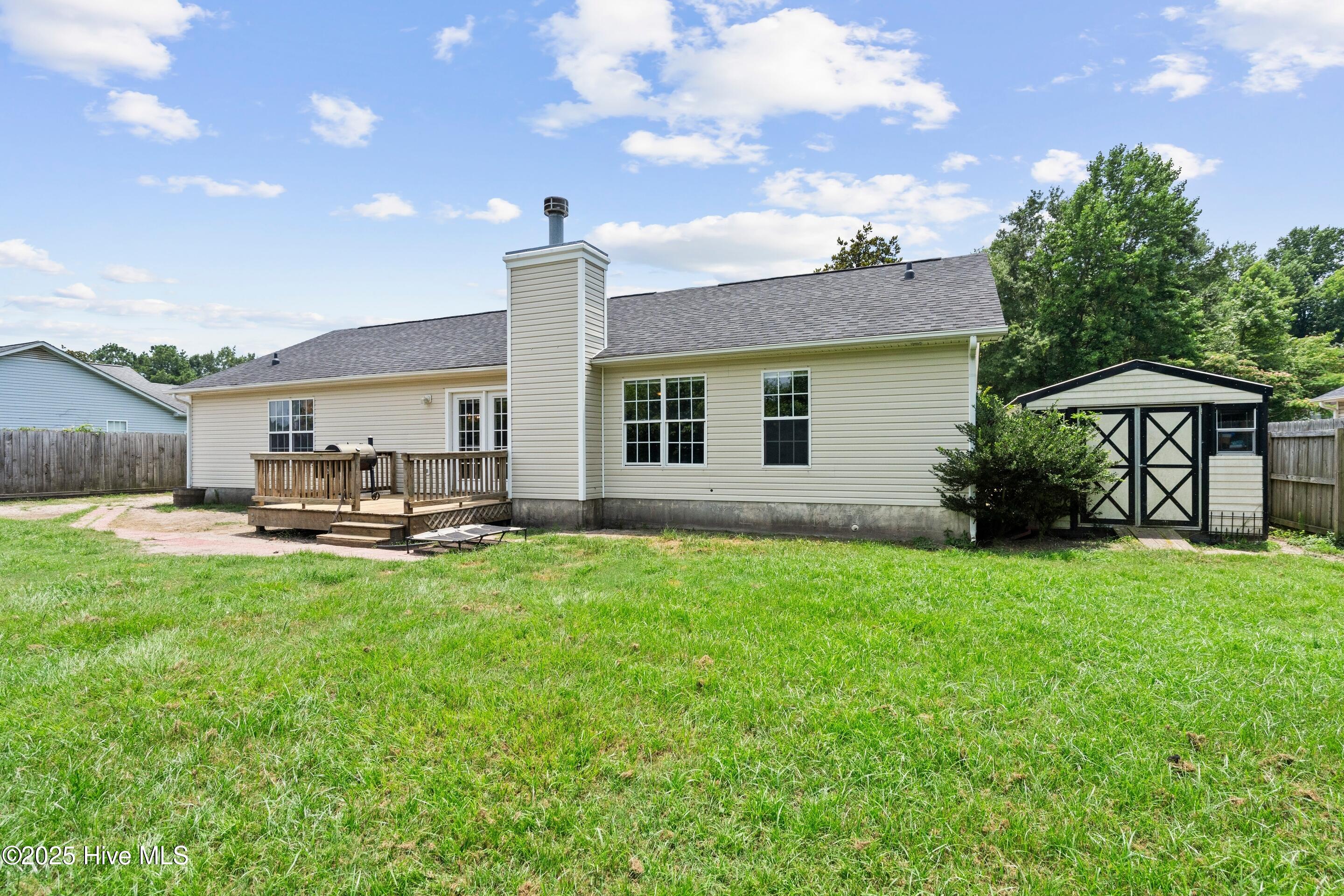 100515616 | Photo 46