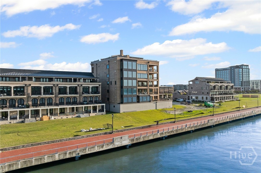 The Mayors Condominiums