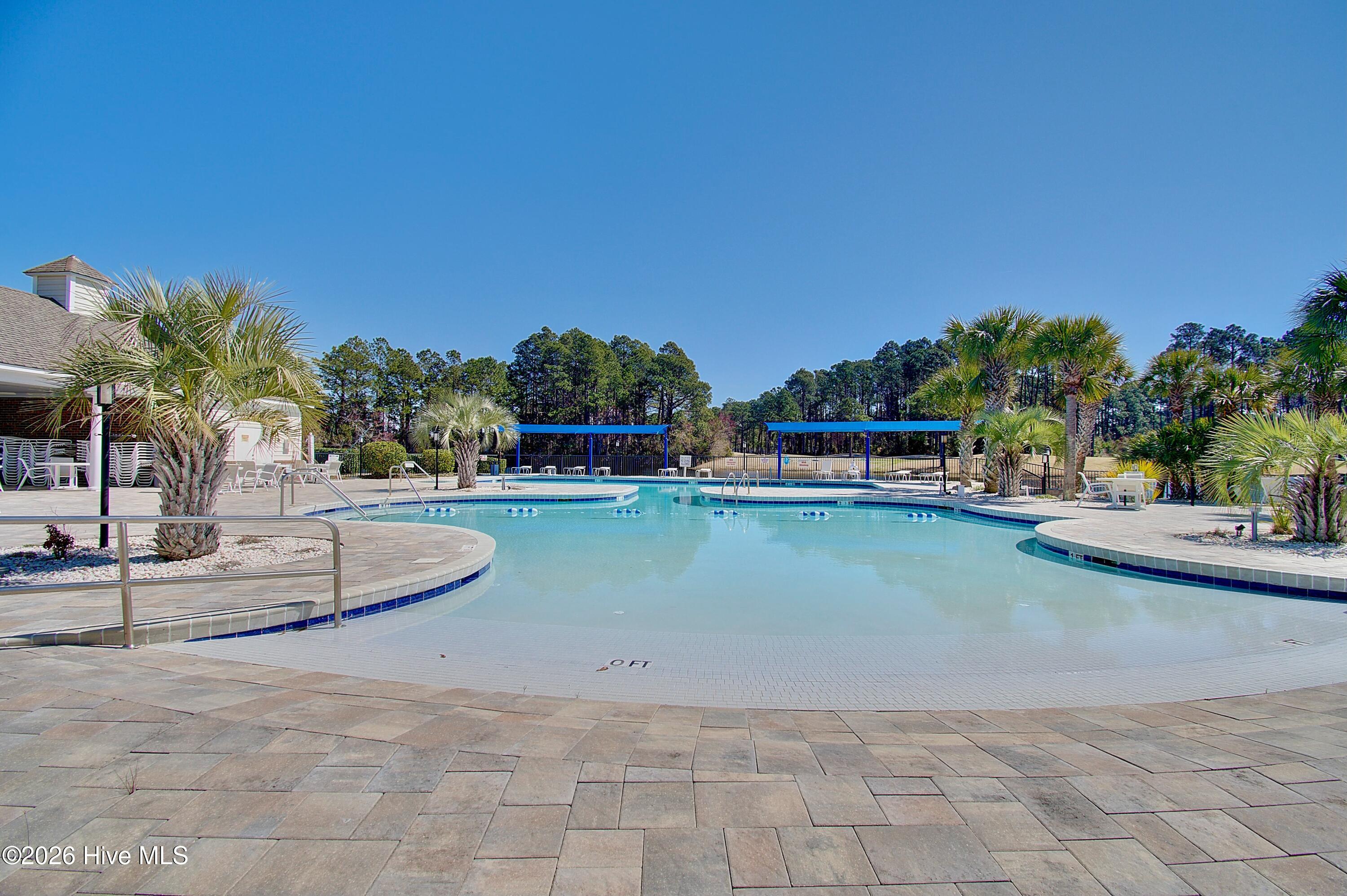 100549811 | Photo 67