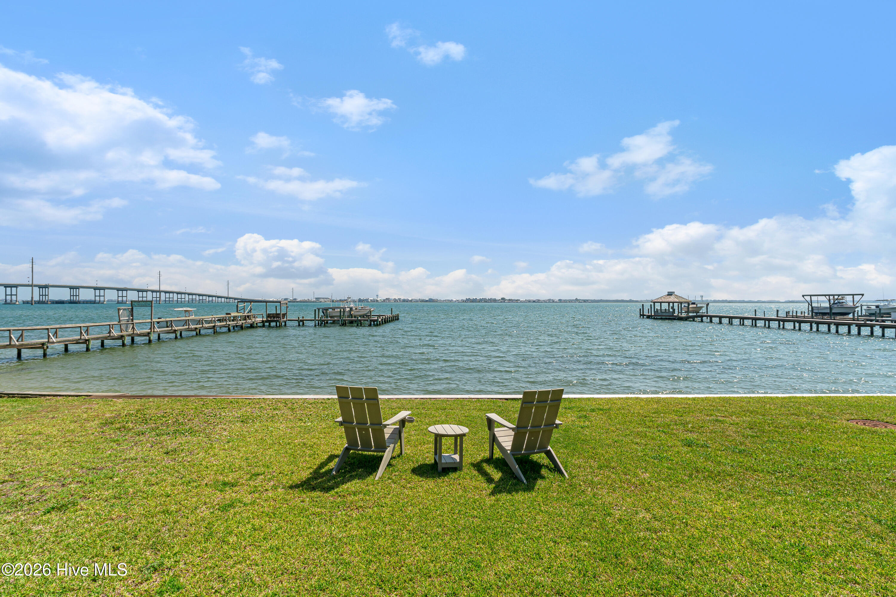 100 S 27th Street,Morehead City