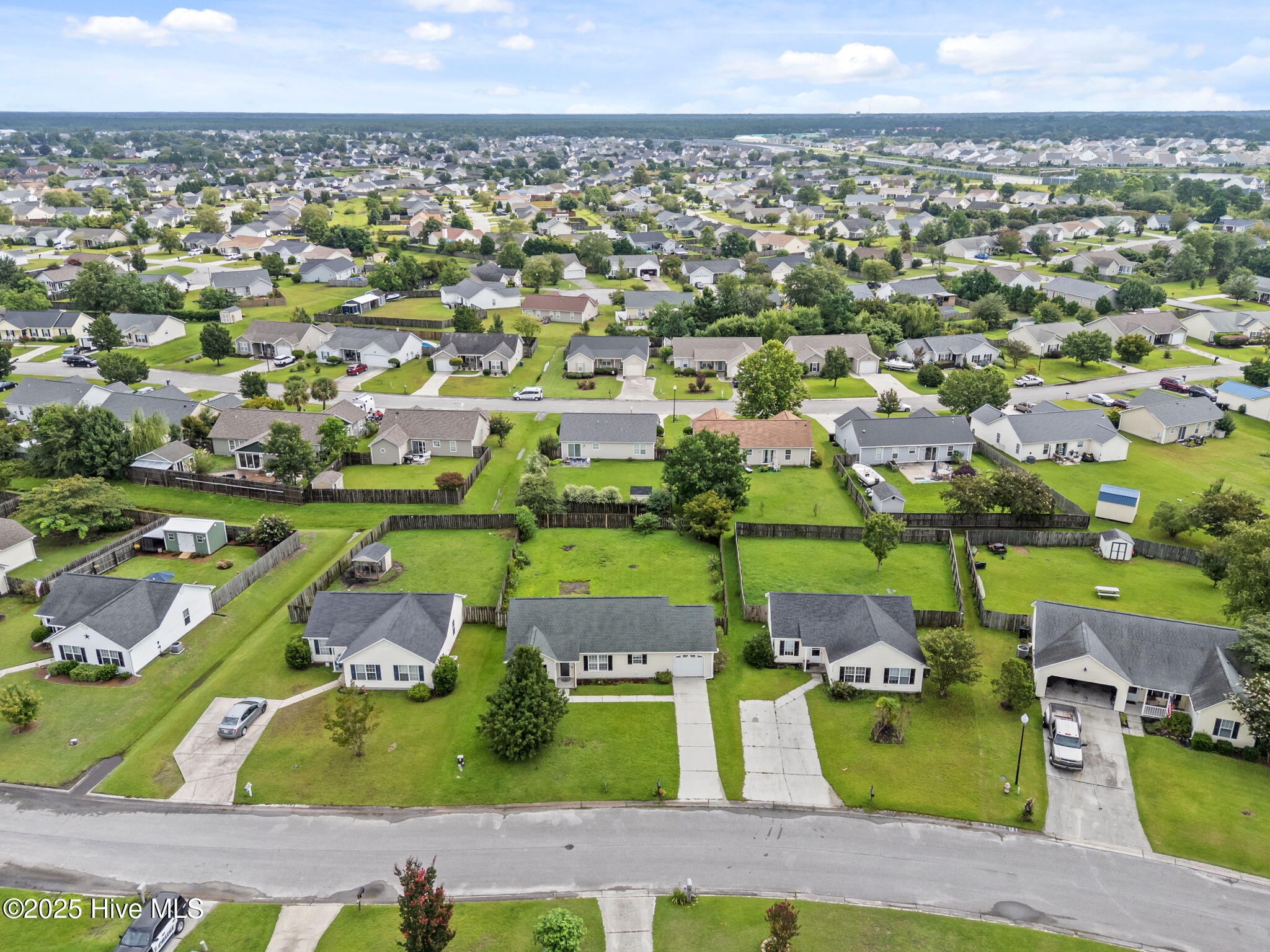 100540670 | Photo 30