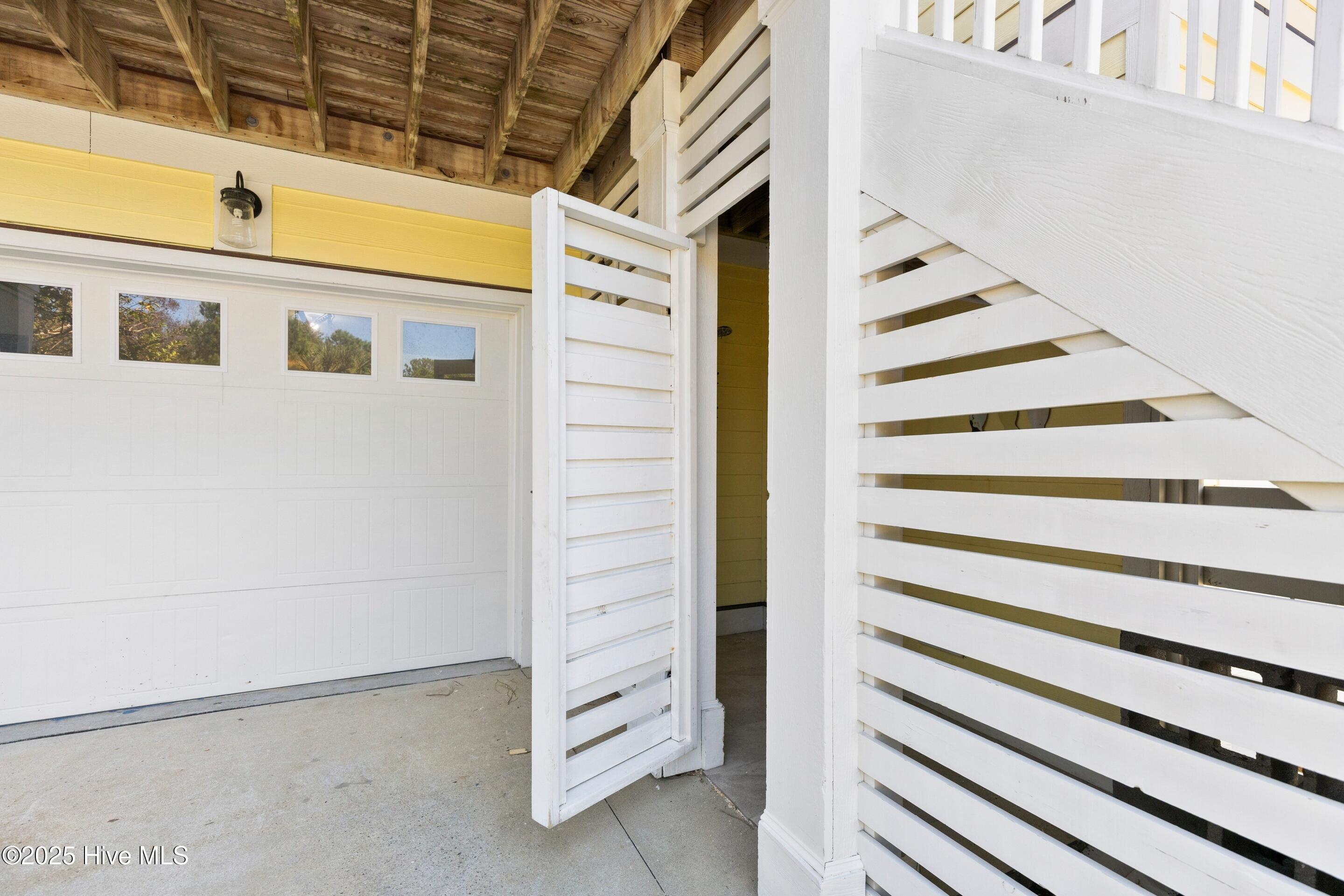 100536198 | Photo 70