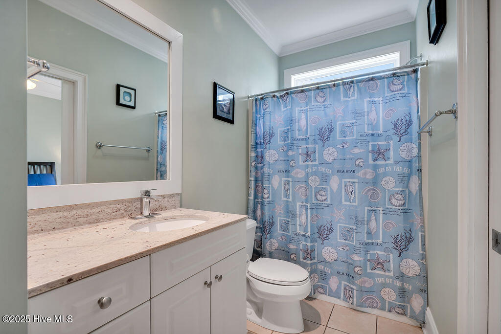 100531448 | Photo 12