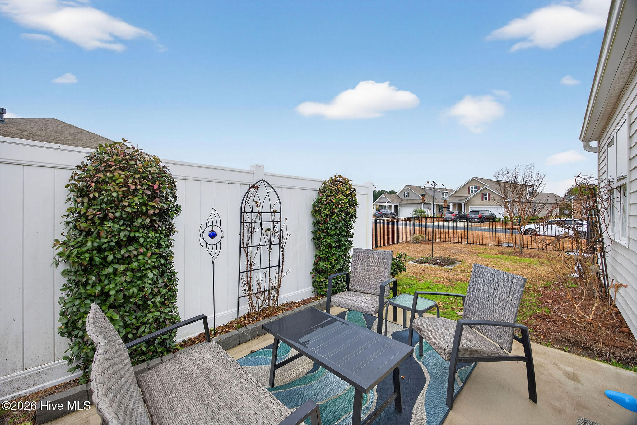 100551892 | Photo 31