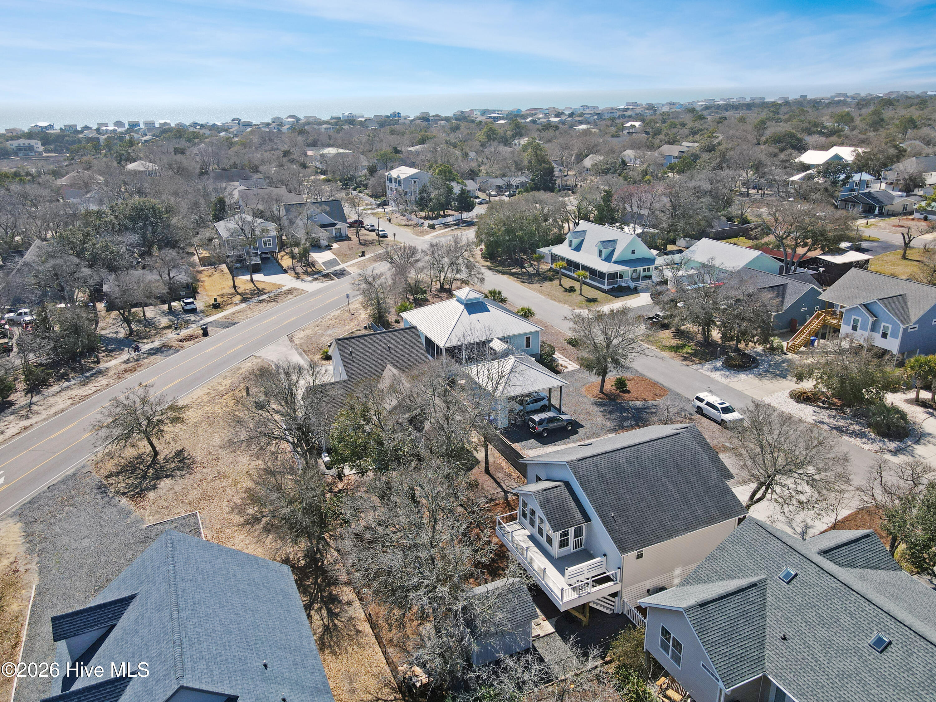 100557408 | Photo 40