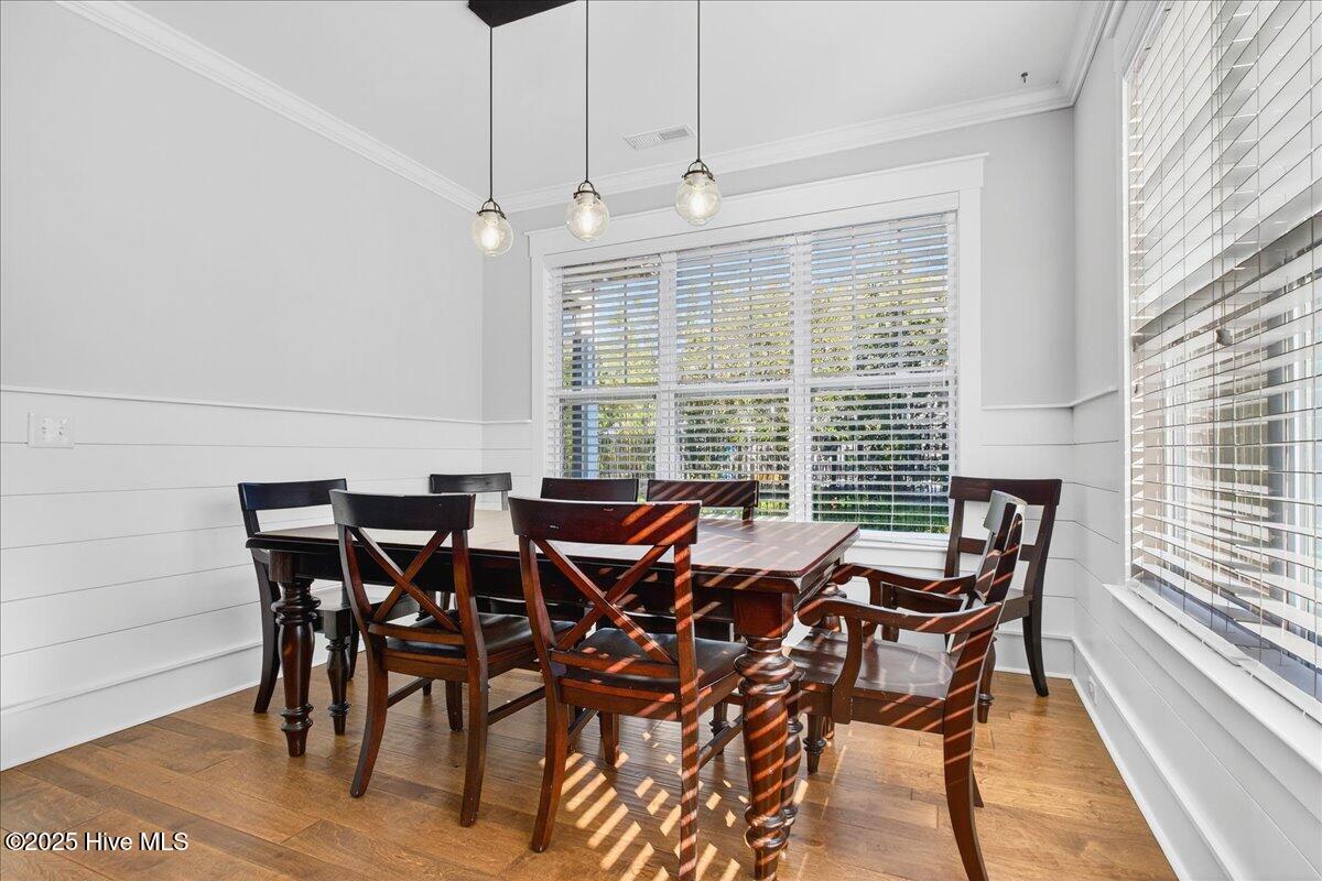 100541370 | Photo 19