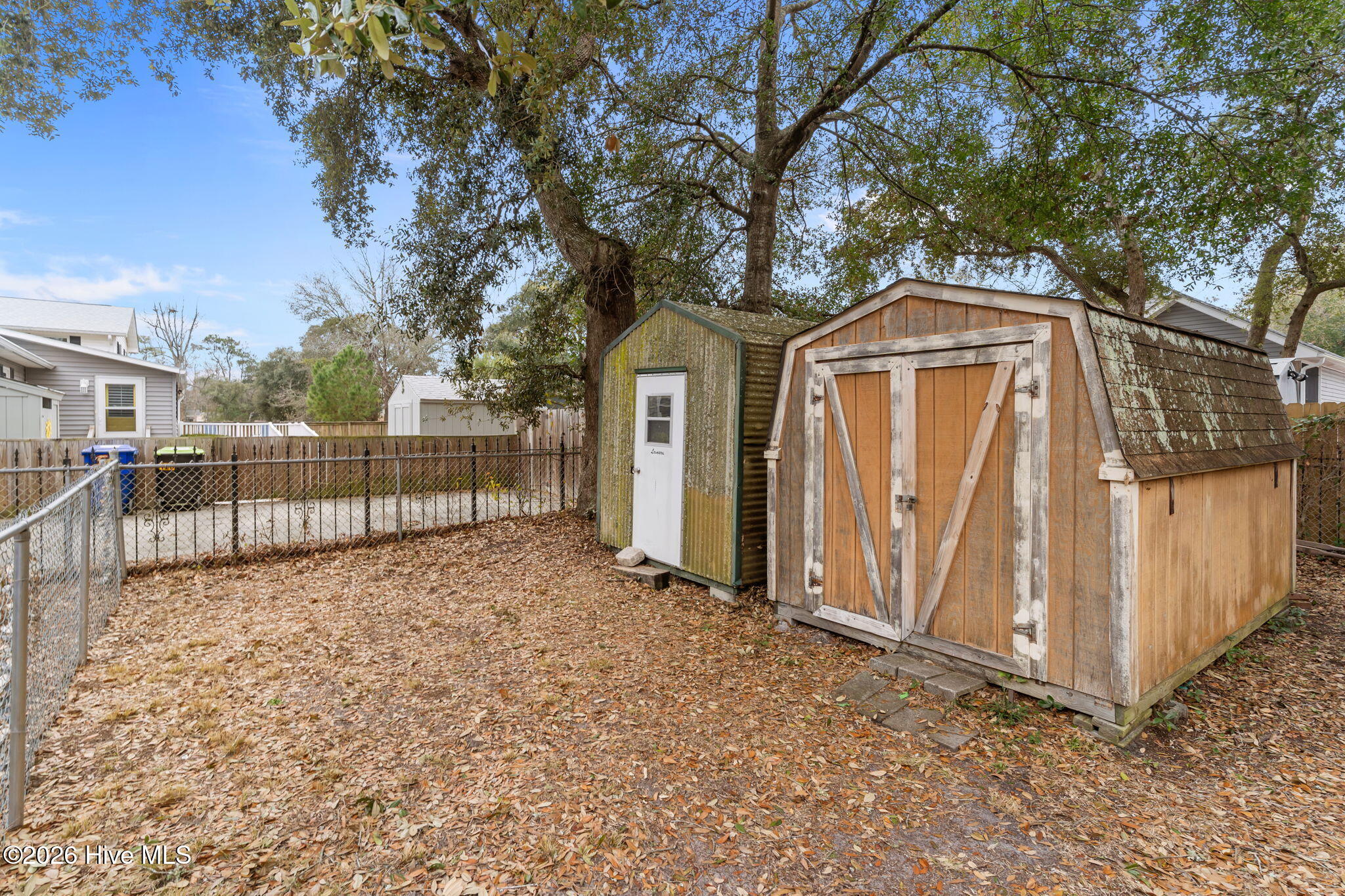 100556876 | Photo 46