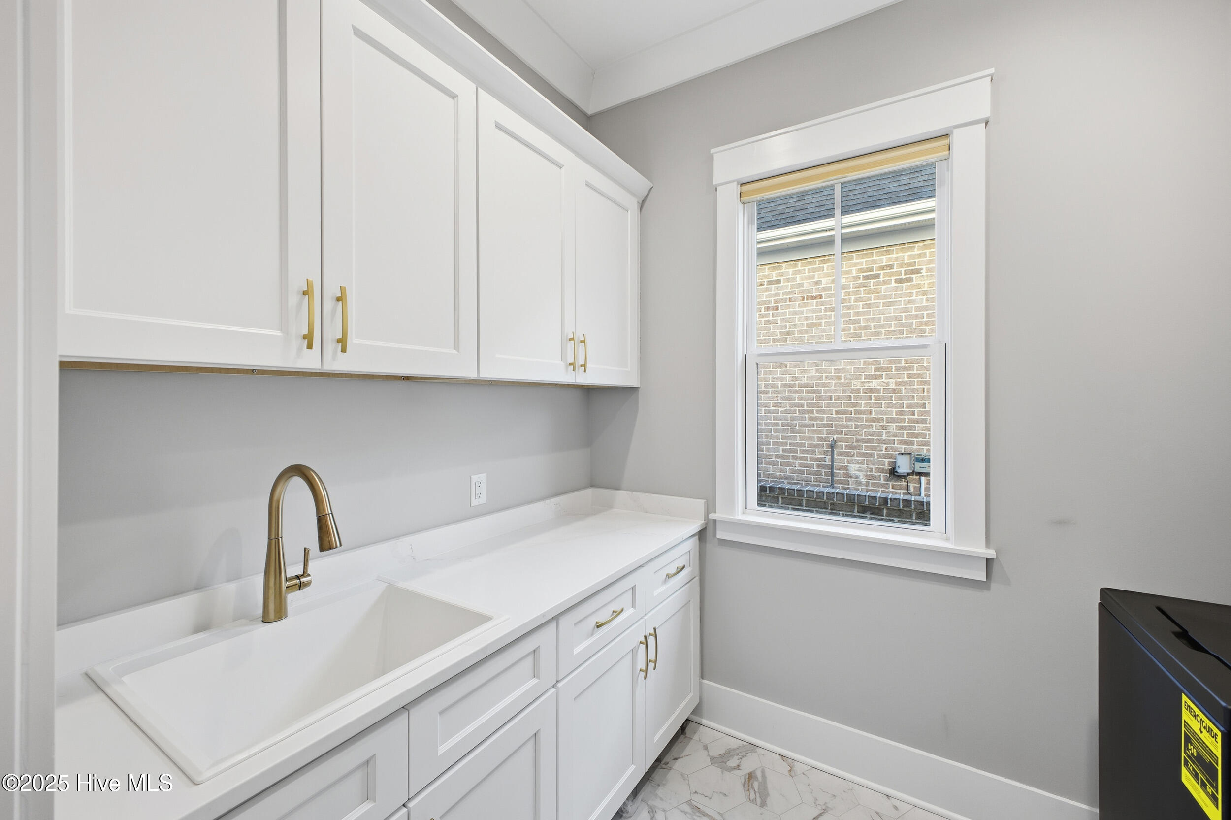 100540842 | Photo 57