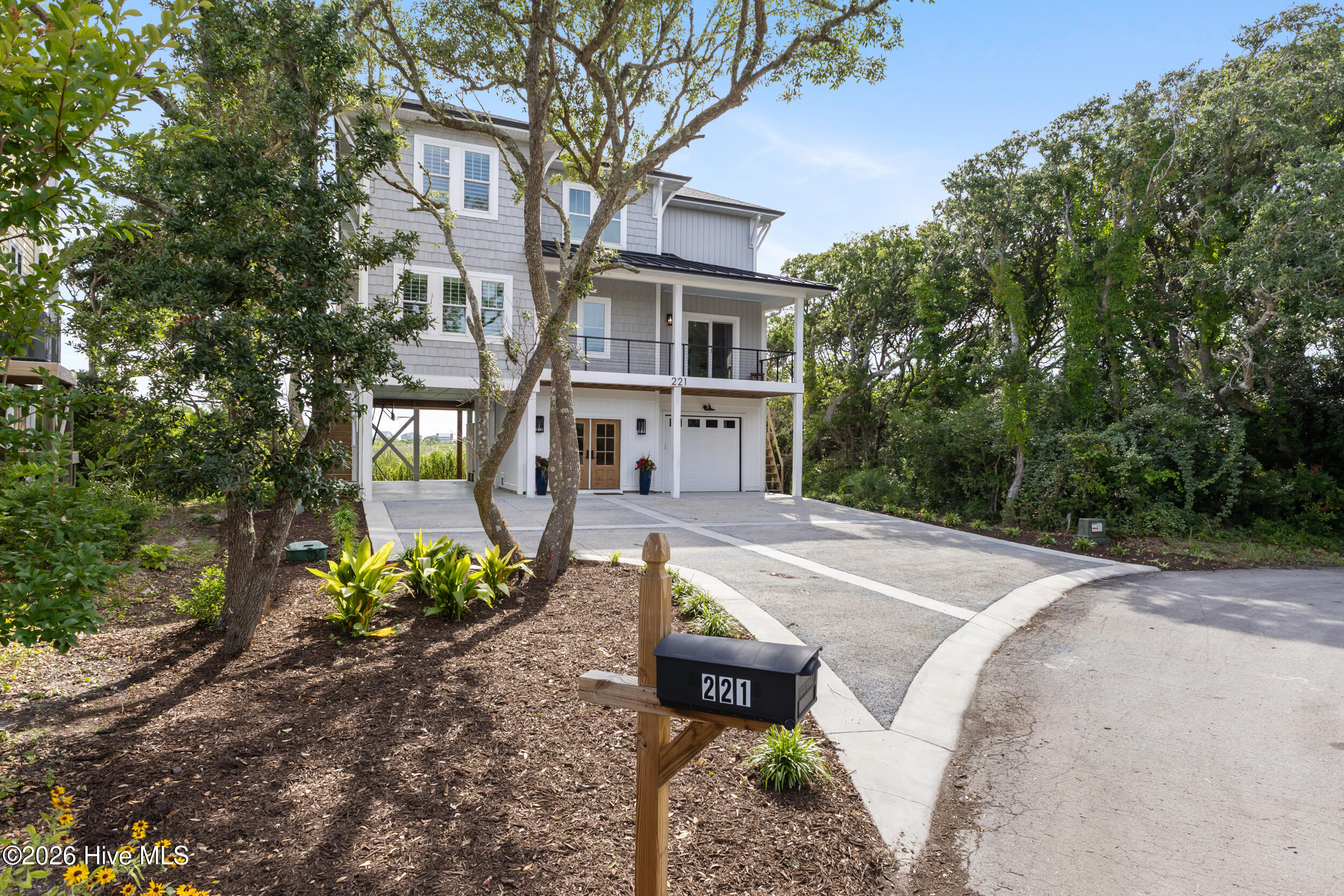 221 Porto Vista Drive,North Topsail Beach