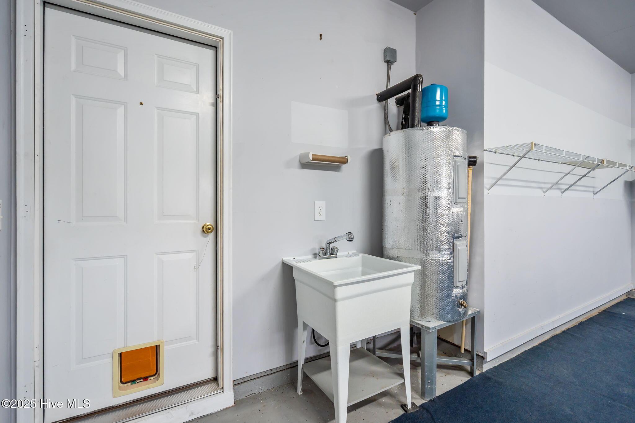 100538741 | Photo 38