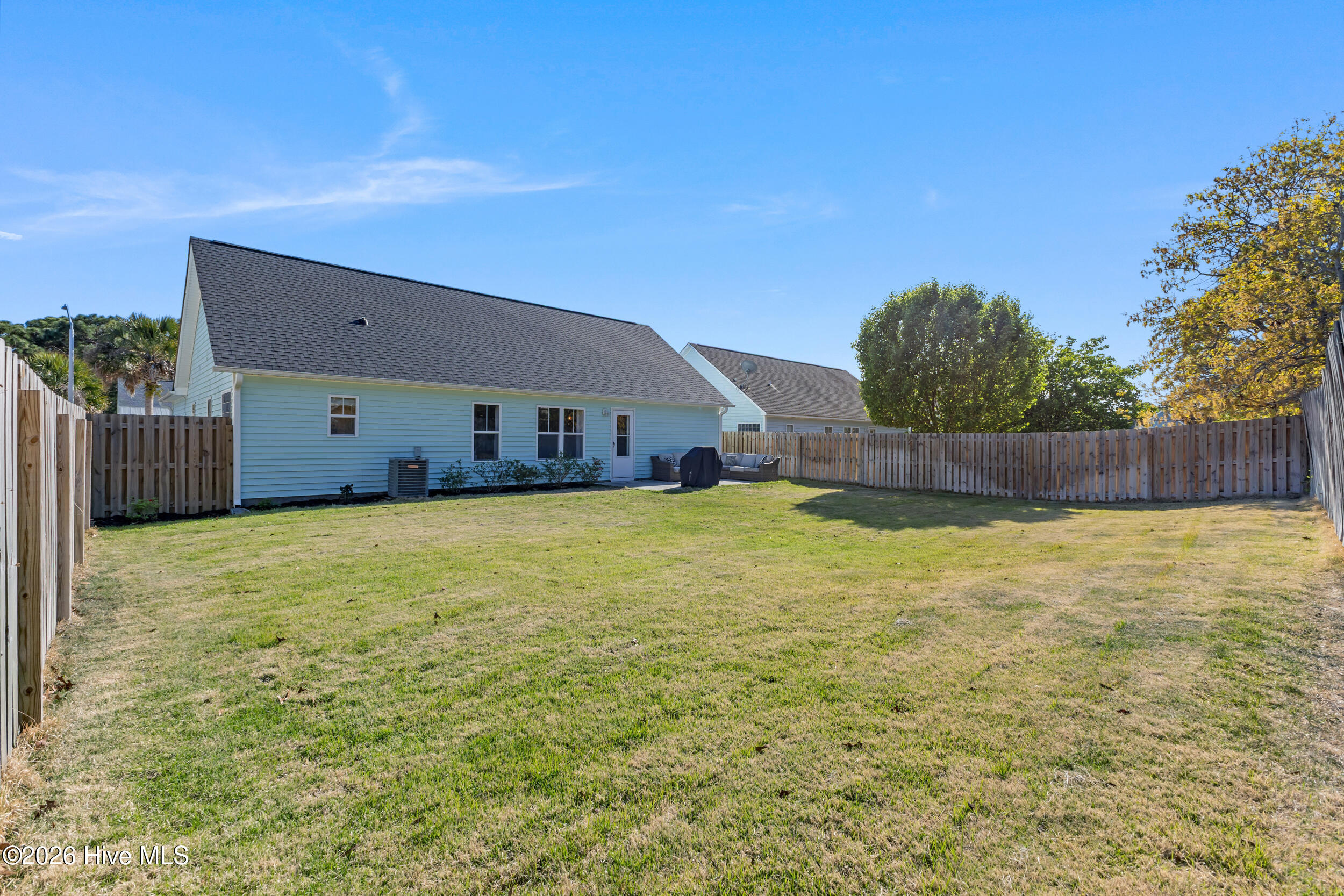 100564970 | Photo 28