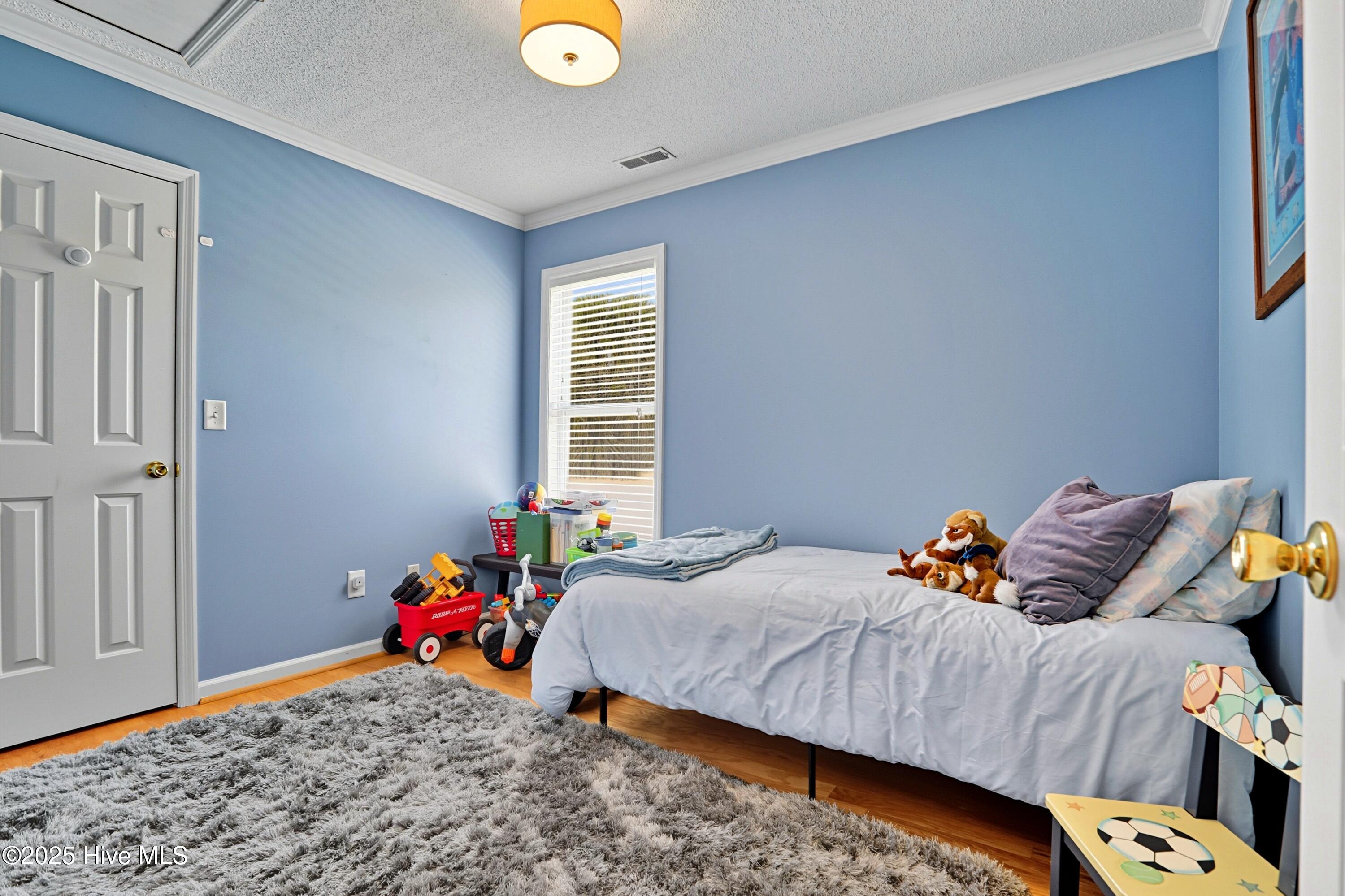 100532485 | Photo 29