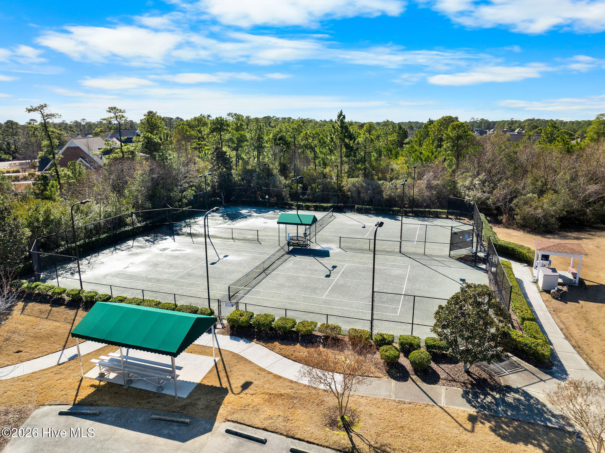 100564801 | Photo 59