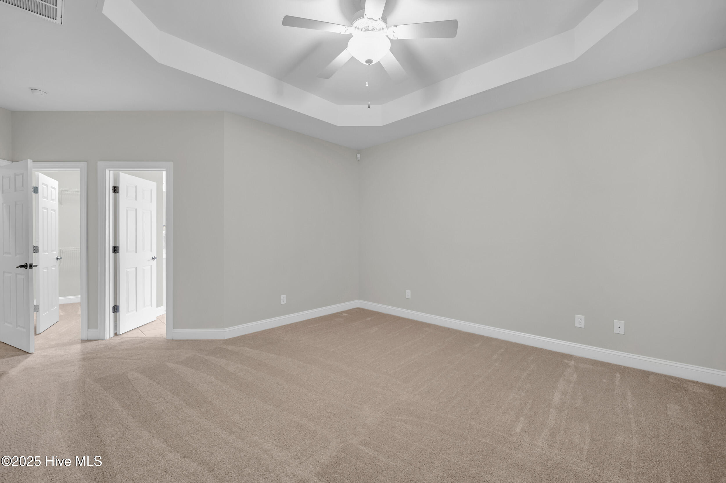 100539518 | Photo 27