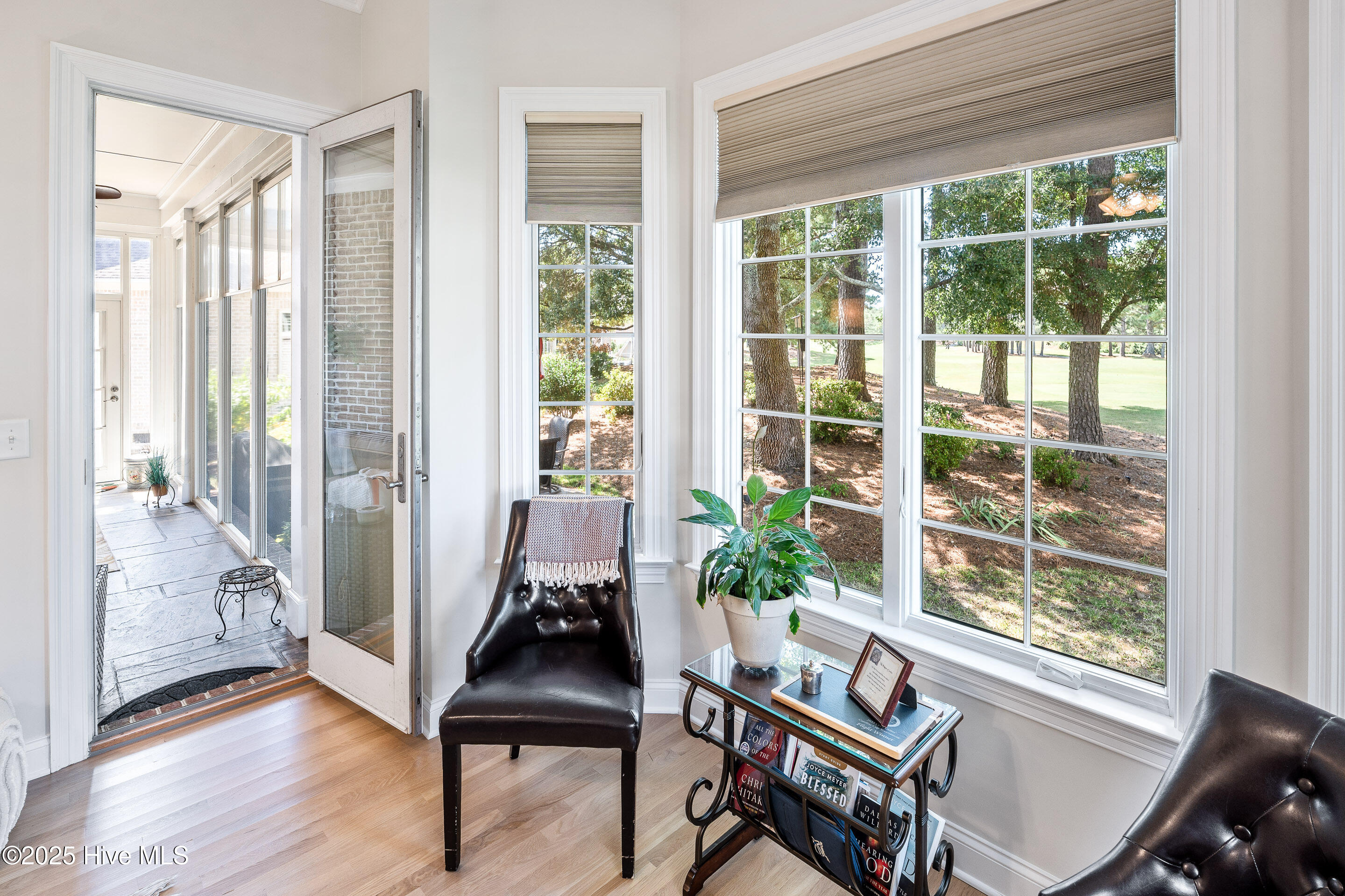 100529477 | Photo 20