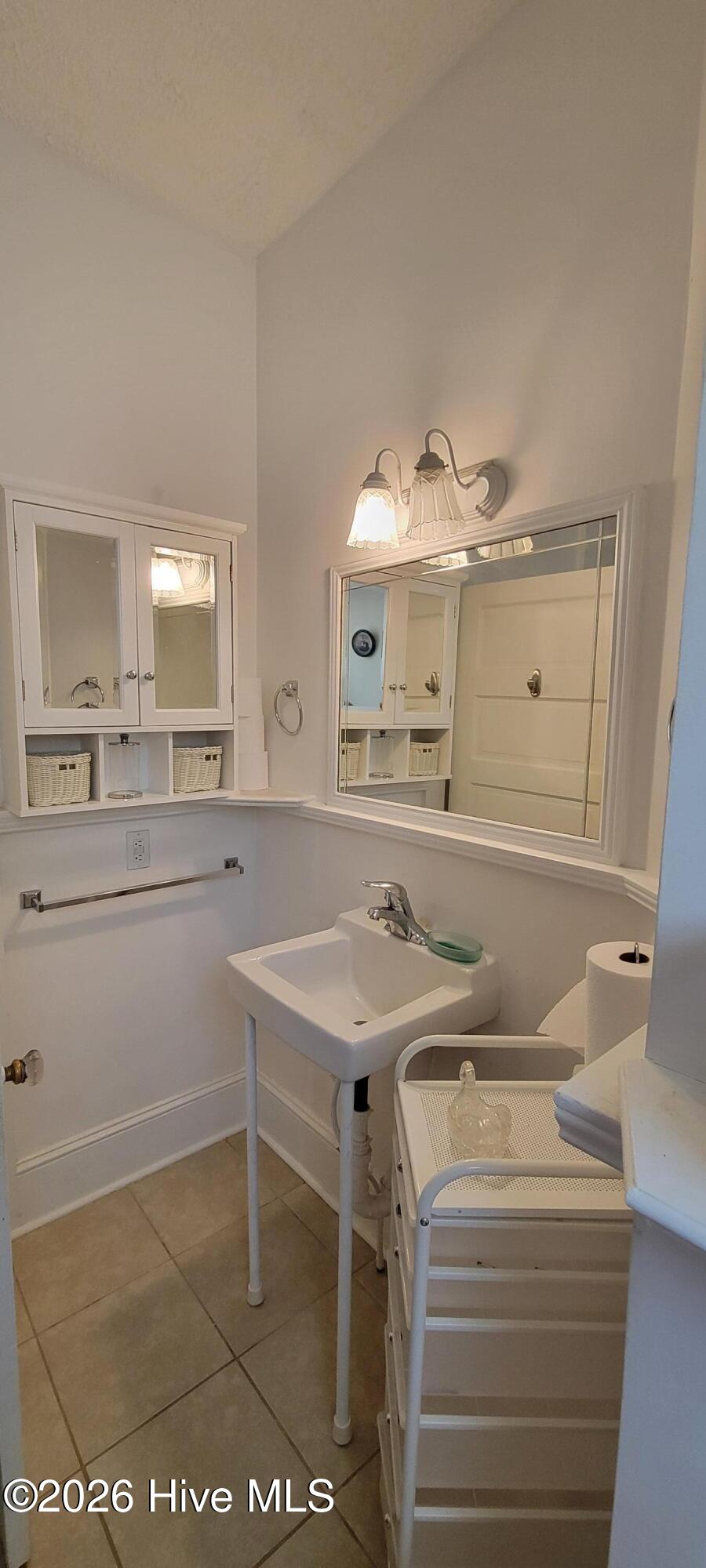 100552650 | Photo 10