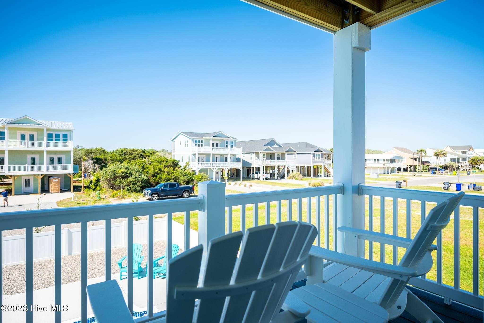 100558345 | Photo 127