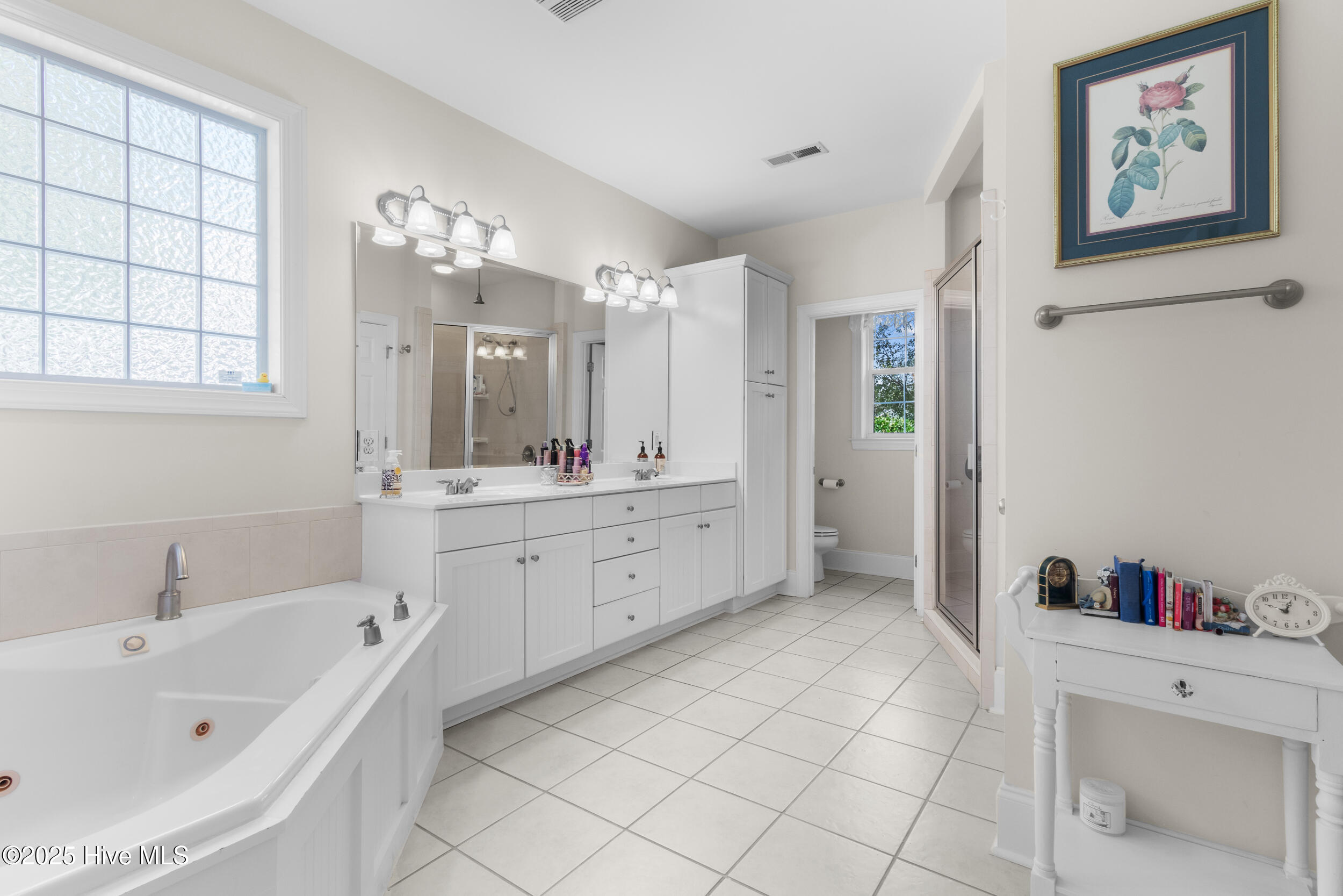 100536659 | Photo 20