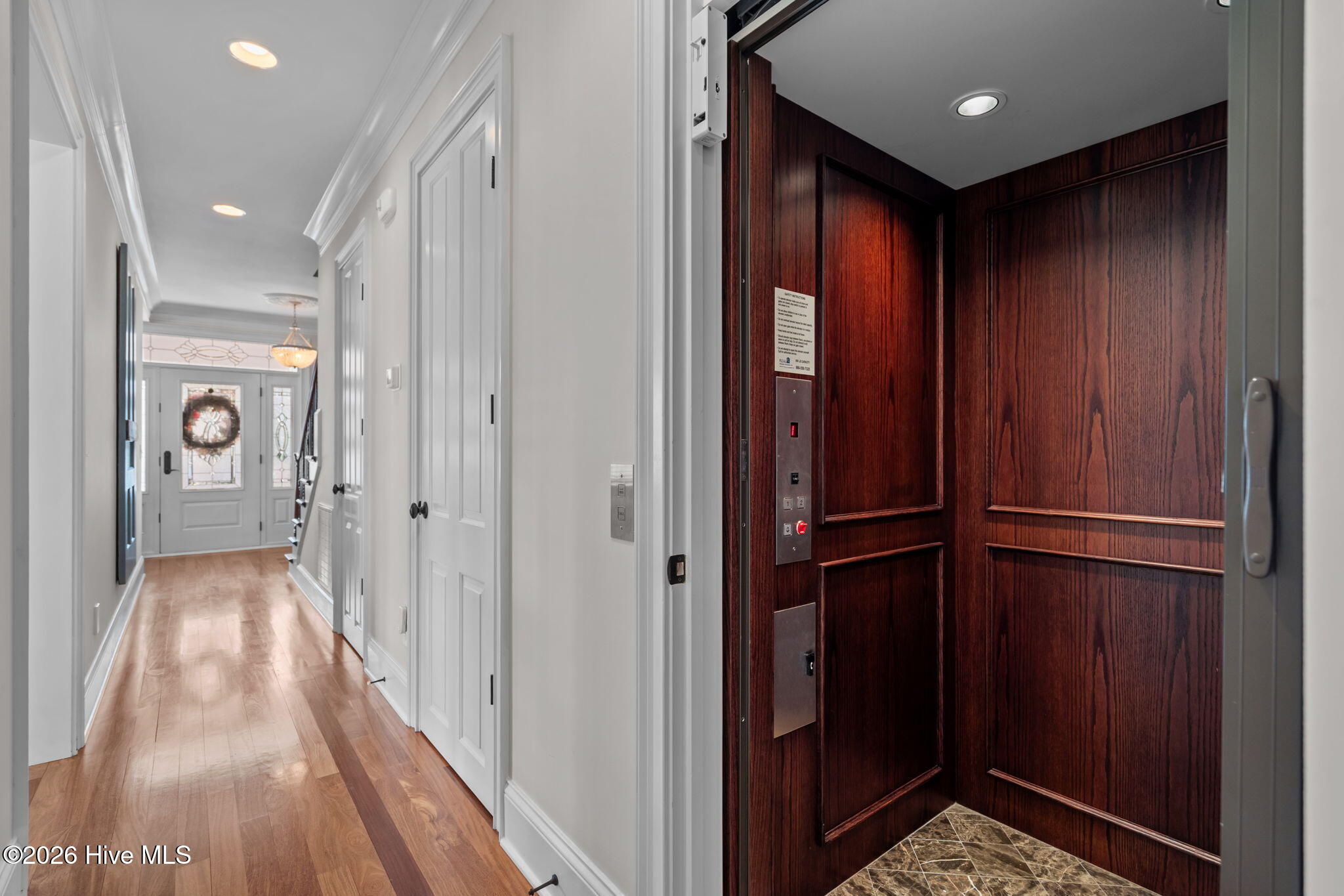 100551618 | Photo 29