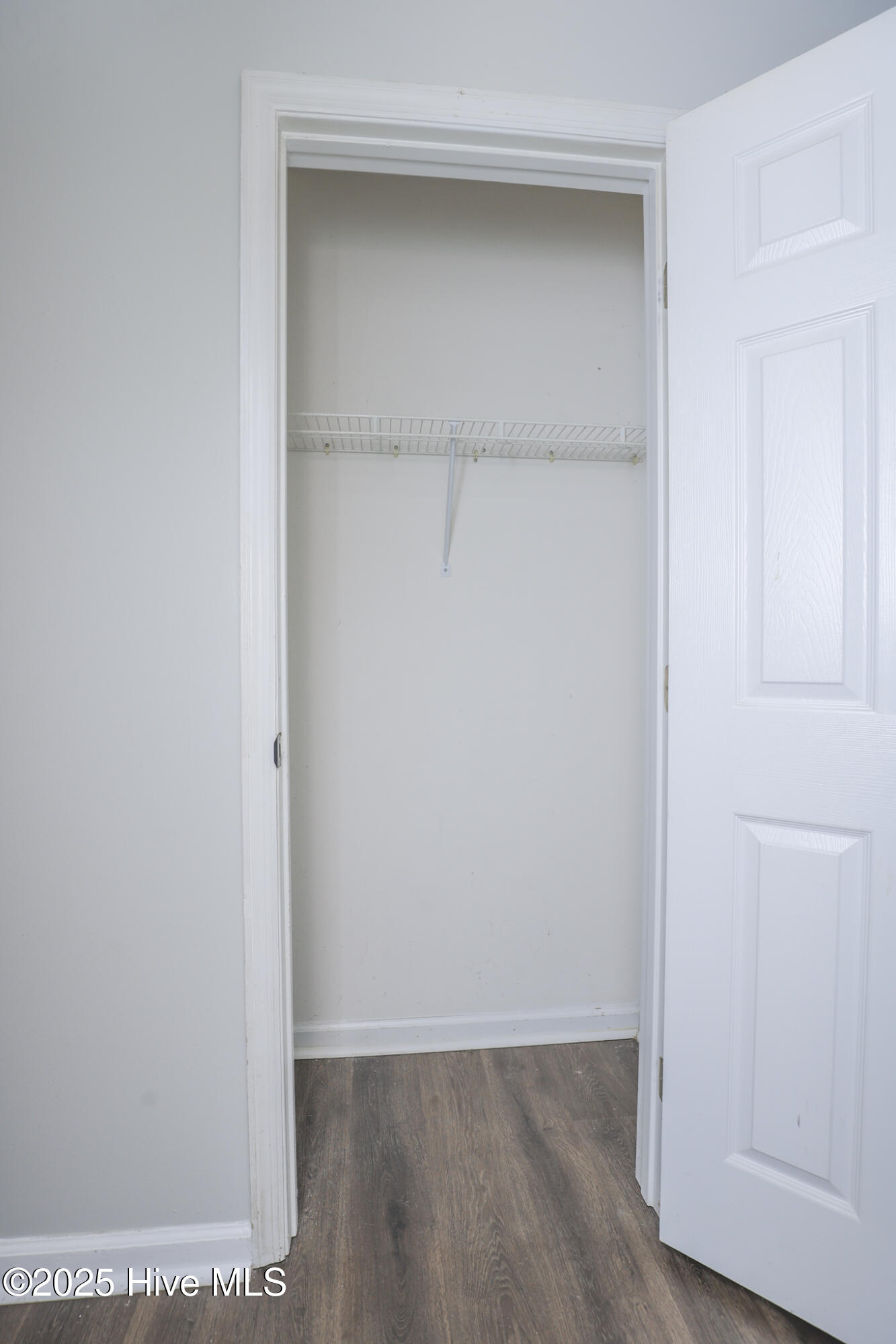 100522542 | Photo 28