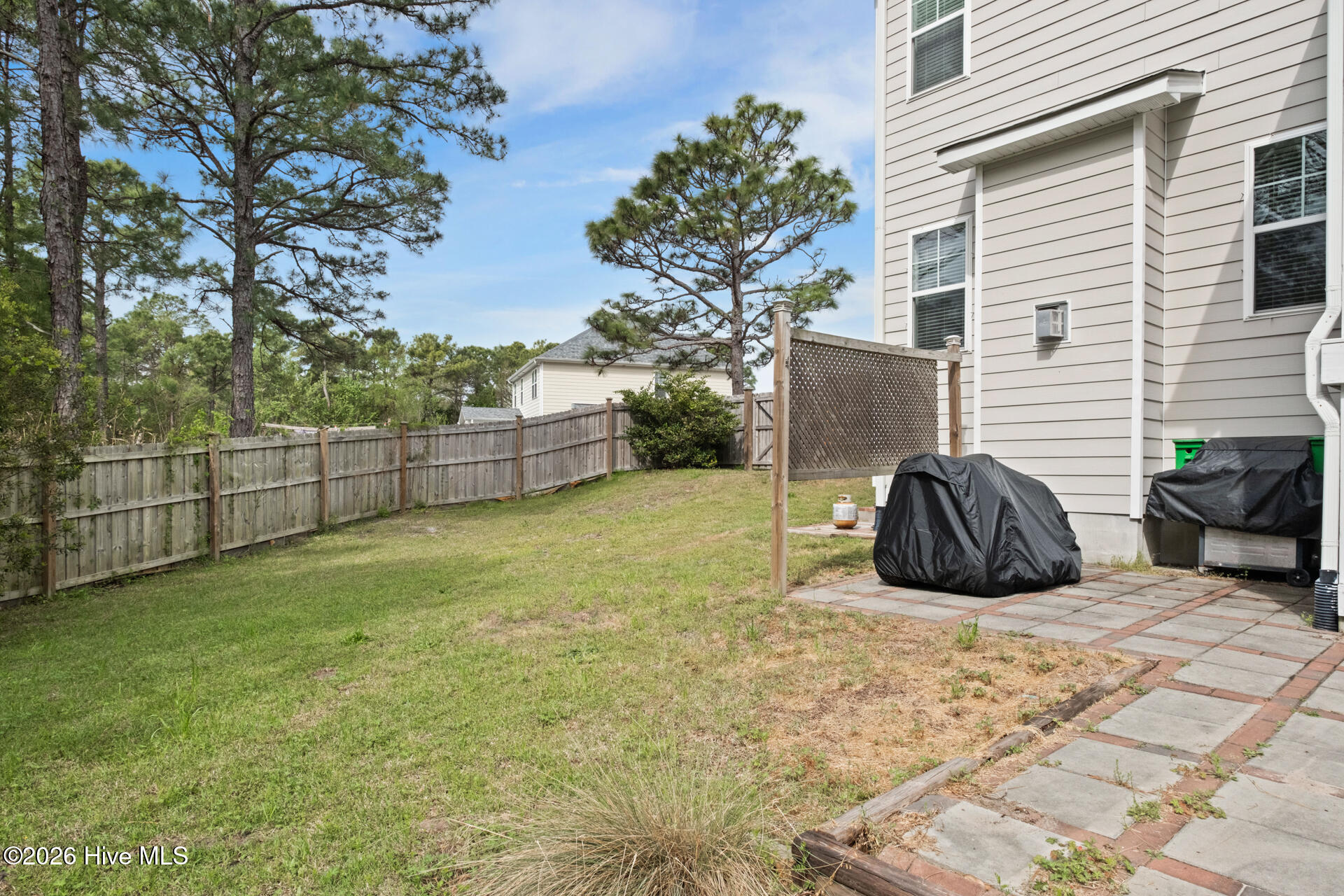 100566608 | Photo 39