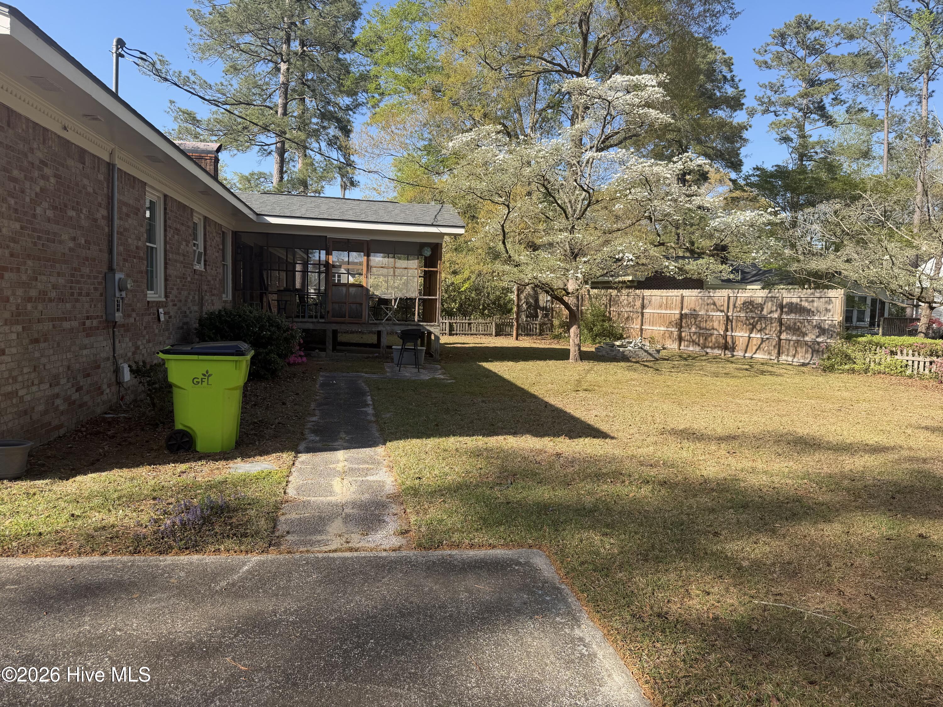 708 Hawthorne Road,Trent Woods