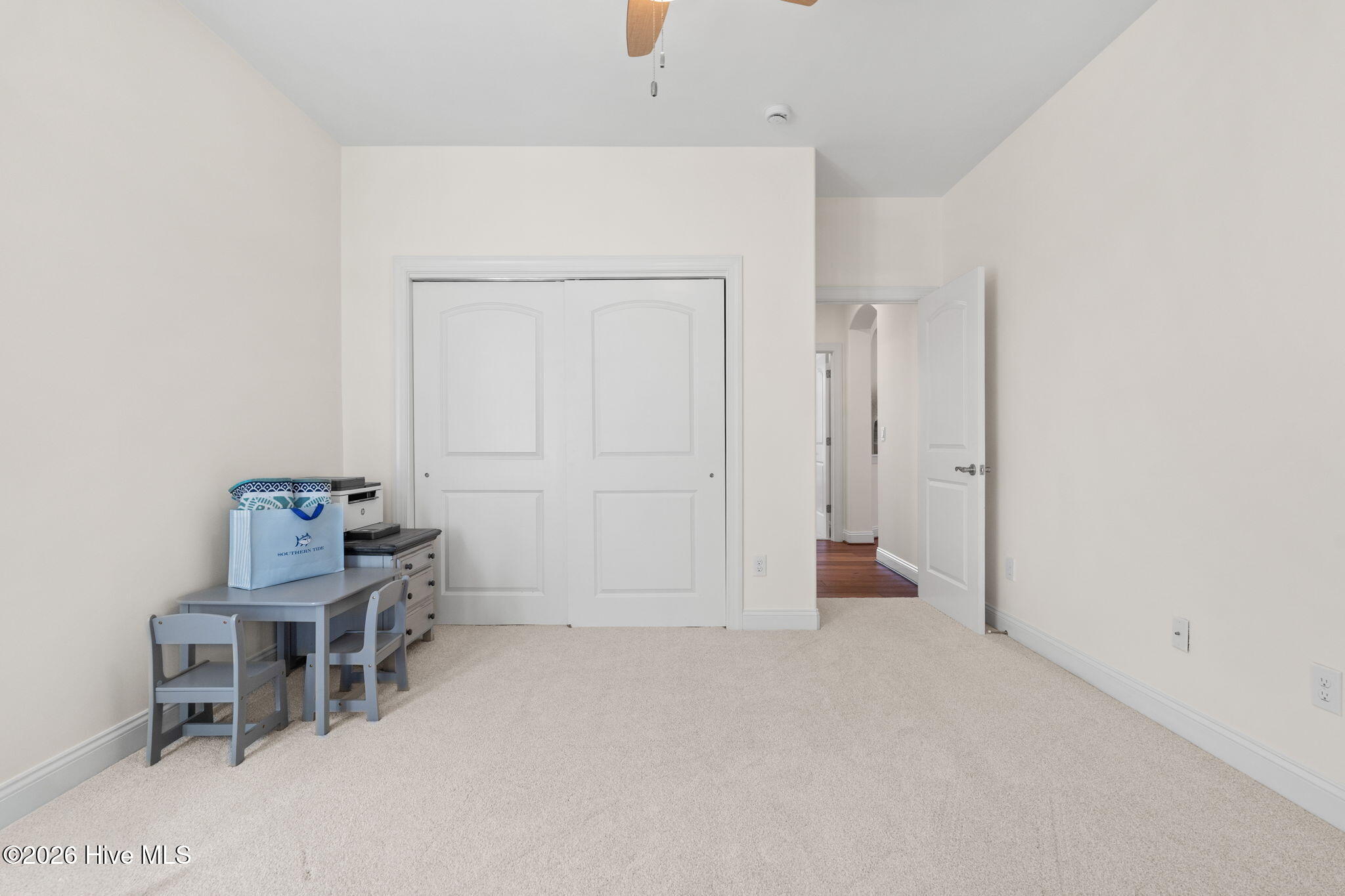 Undisclosed Address, Southport, NC, 28461