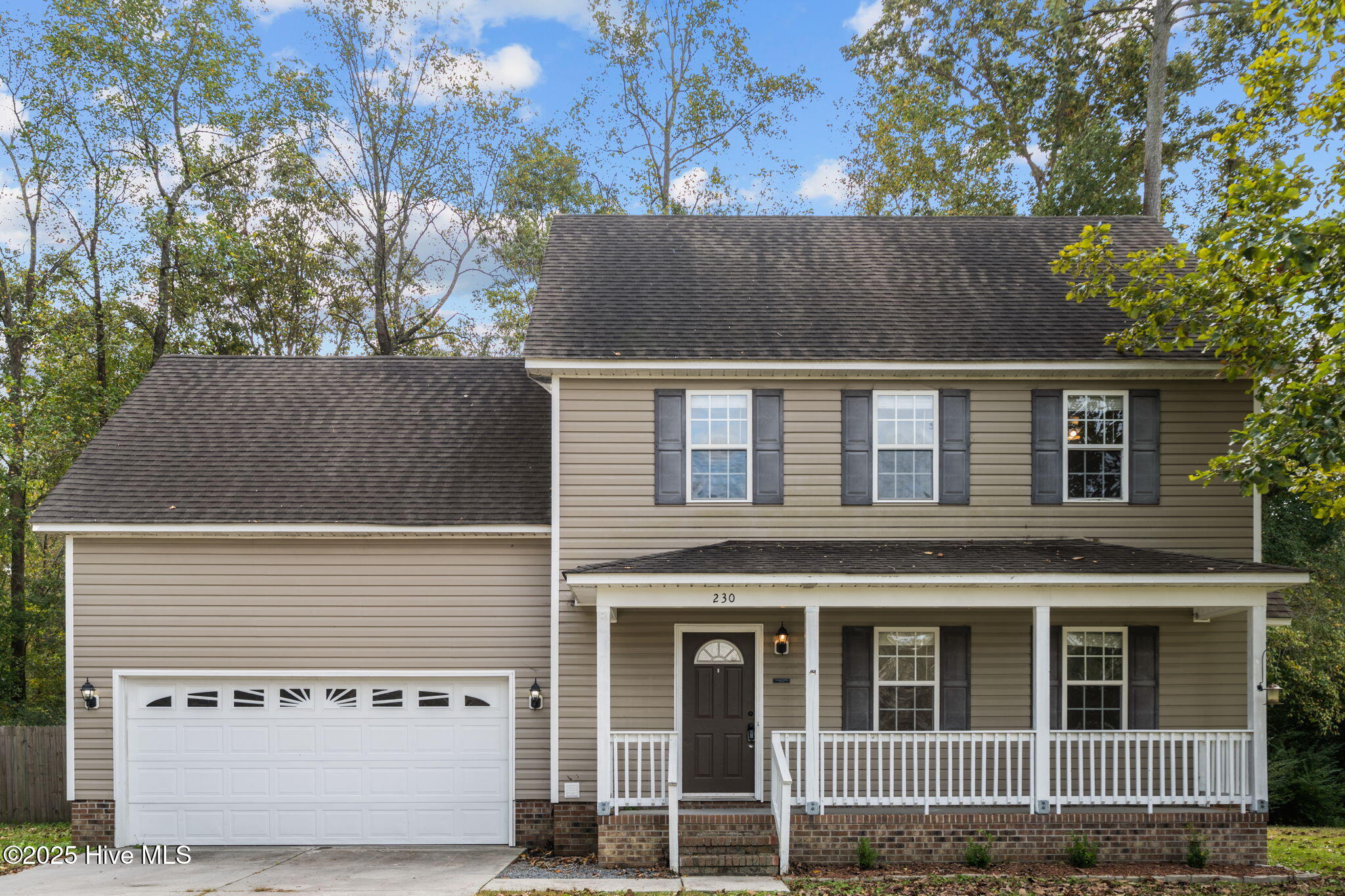 213 Cottage Brook Court, Richlands, NC, 28574