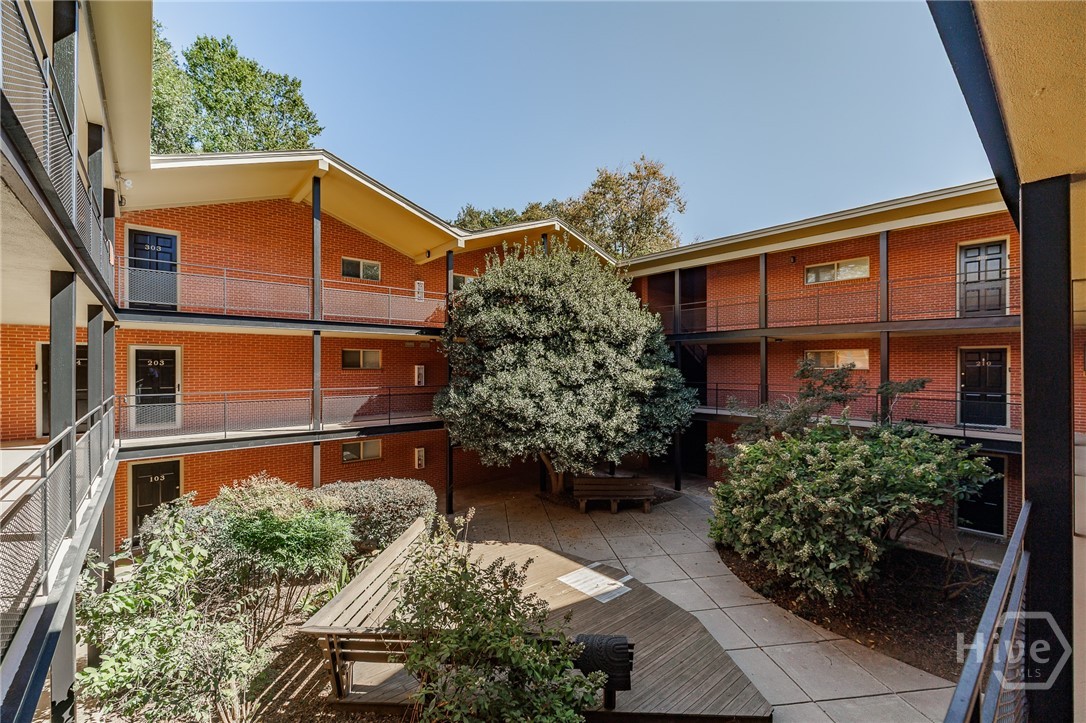 250 Little Street A209