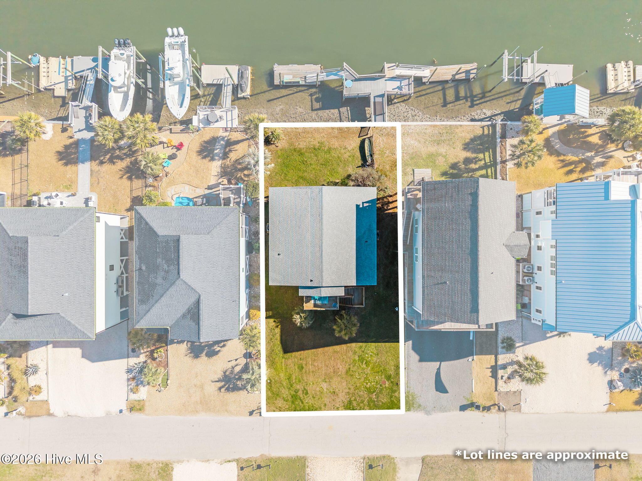 100549664 | Photo 43